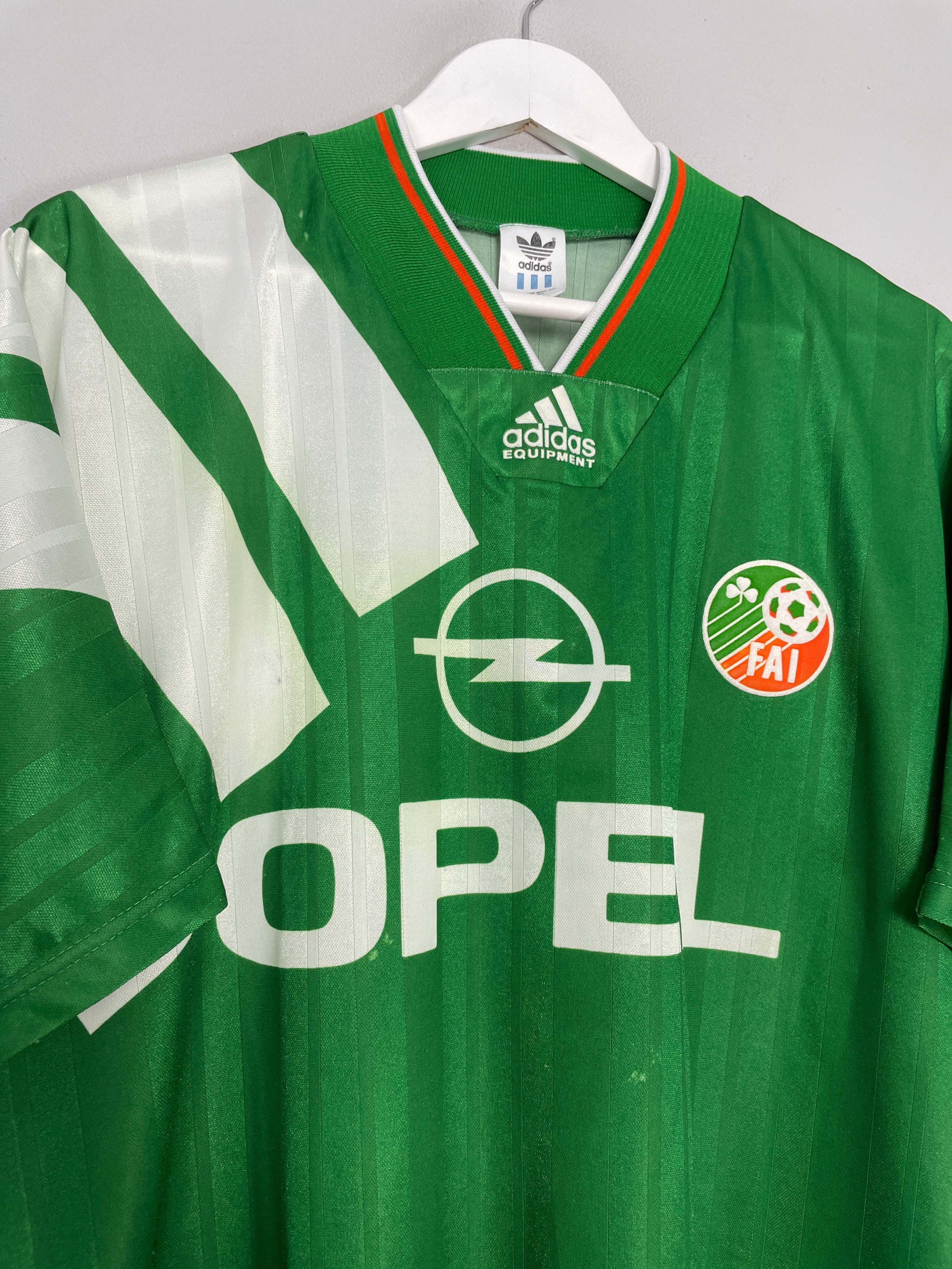 Shop 1992/94 IRELAND HOME SHIRT (XL) ADIDAS, classic football shirts, vintage football shirts & retro soccer jerseys at Cult Kits