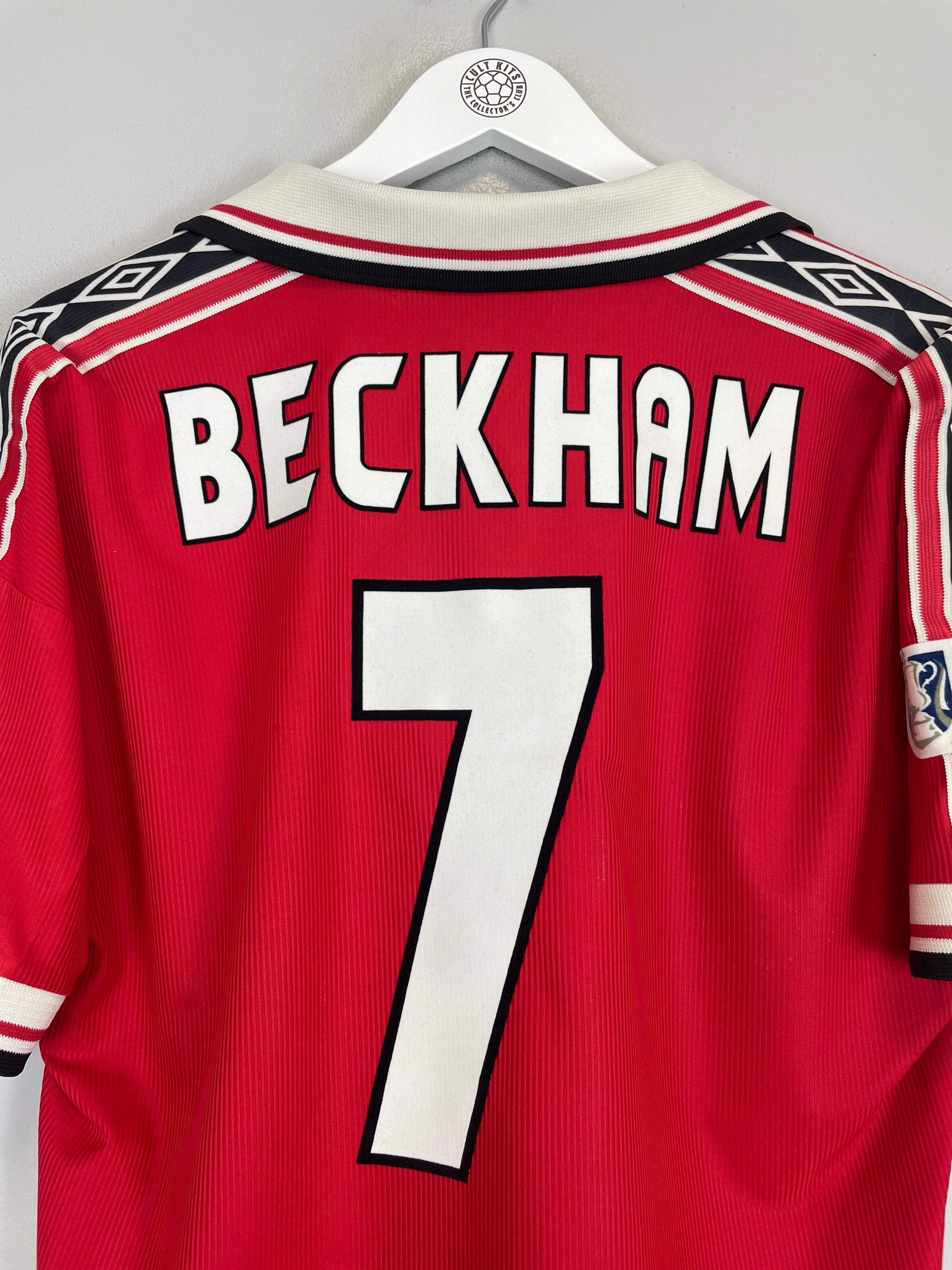Shop 1998/99 MANCHESTER UNITED BECKHAM #7 HOME SHIRT (L) UMBRO, classic football shirts, vintage football shirts & retro soccer jerseys at Cult Kits