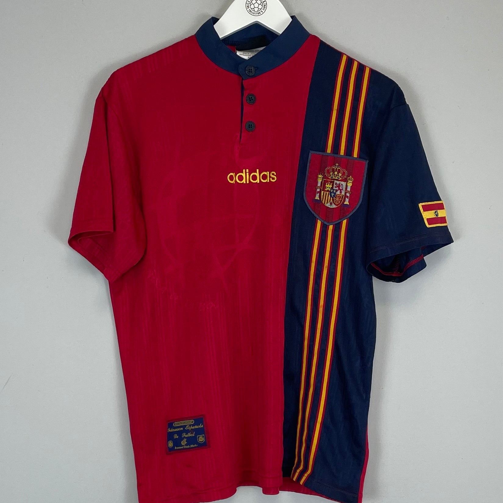 Shop 1996/98 SPAIN HOME SHIRT (M) ADIDAS, classic football shirts, vintage football shirts & retro soccer jerseys at Cult Kits