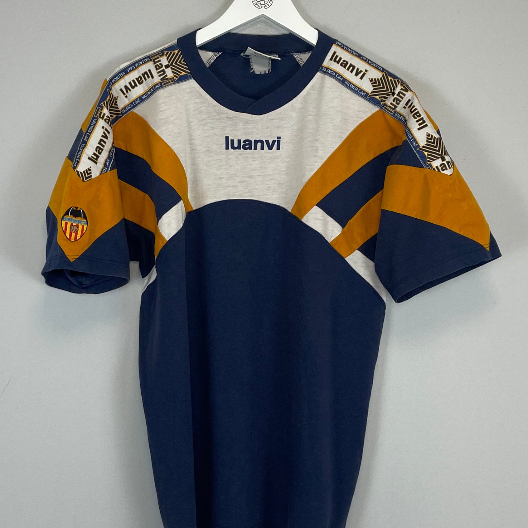Shop 1998/00 VALENCIA T-SHIRT (M) LUANVI, classic football shirts, vintage football shirts & retro soccer jerseys at Cult Kits