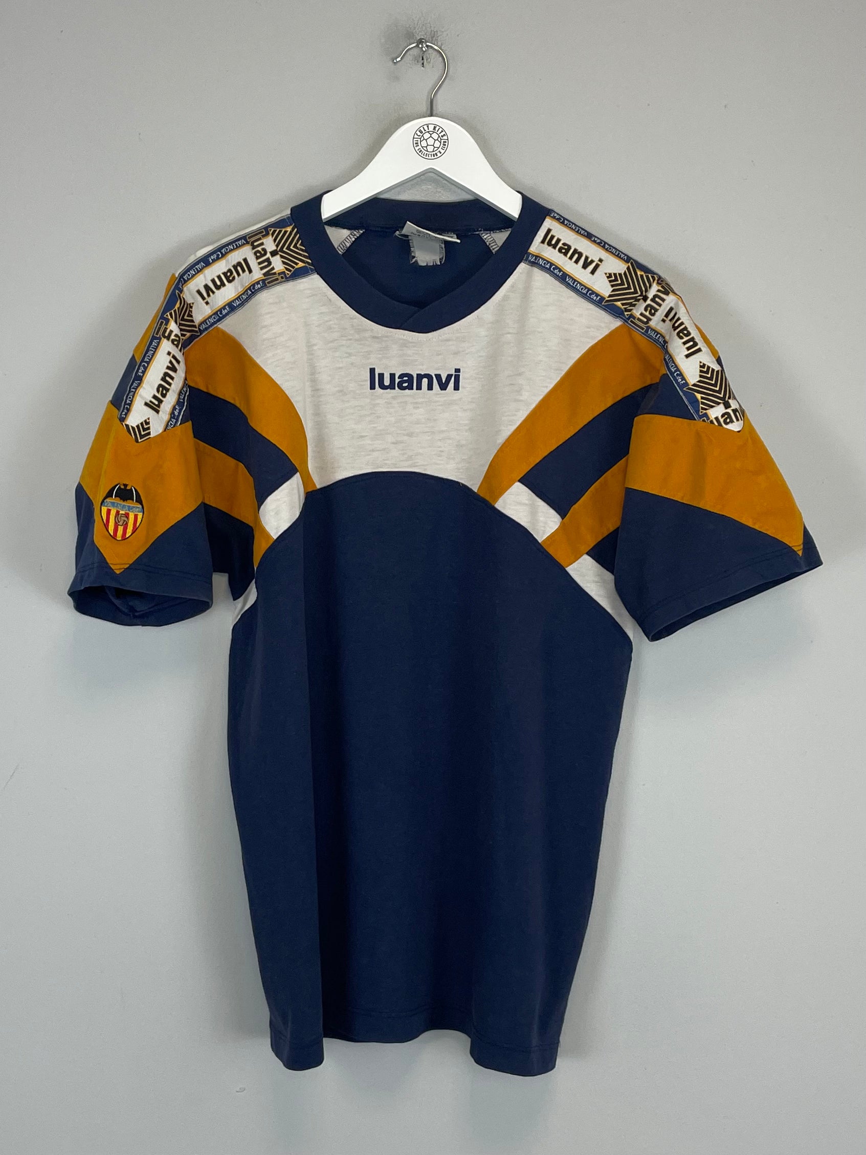 Shop 1998/00 VALENCIA T-SHIRT (M) LUANVI, classic football shirts, vintage football shirts & retro soccer jerseys at Cult Kits