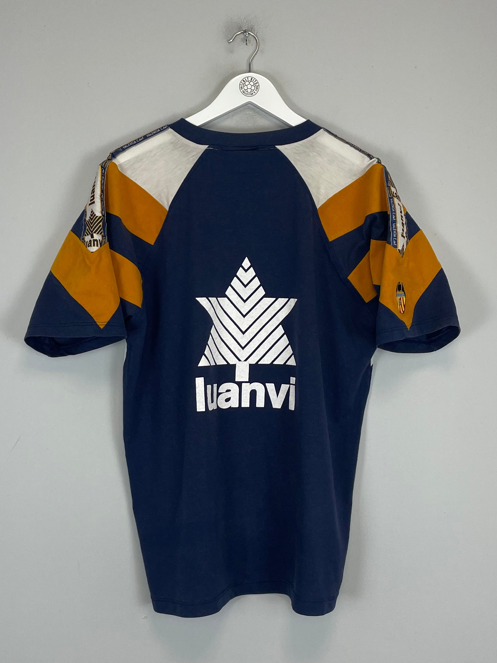 Shop 1998/00 VALENCIA T-SHIRT (M) LUANVI, classic football shirts, vintage football shirts & retro soccer jerseys at Cult Kits
