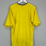 Shop 2004/05 LAS PALMAS HOME SHIRT (L) PI, classic football shirts, vintage football shirts & retro soccer jerseys at Cult Kits