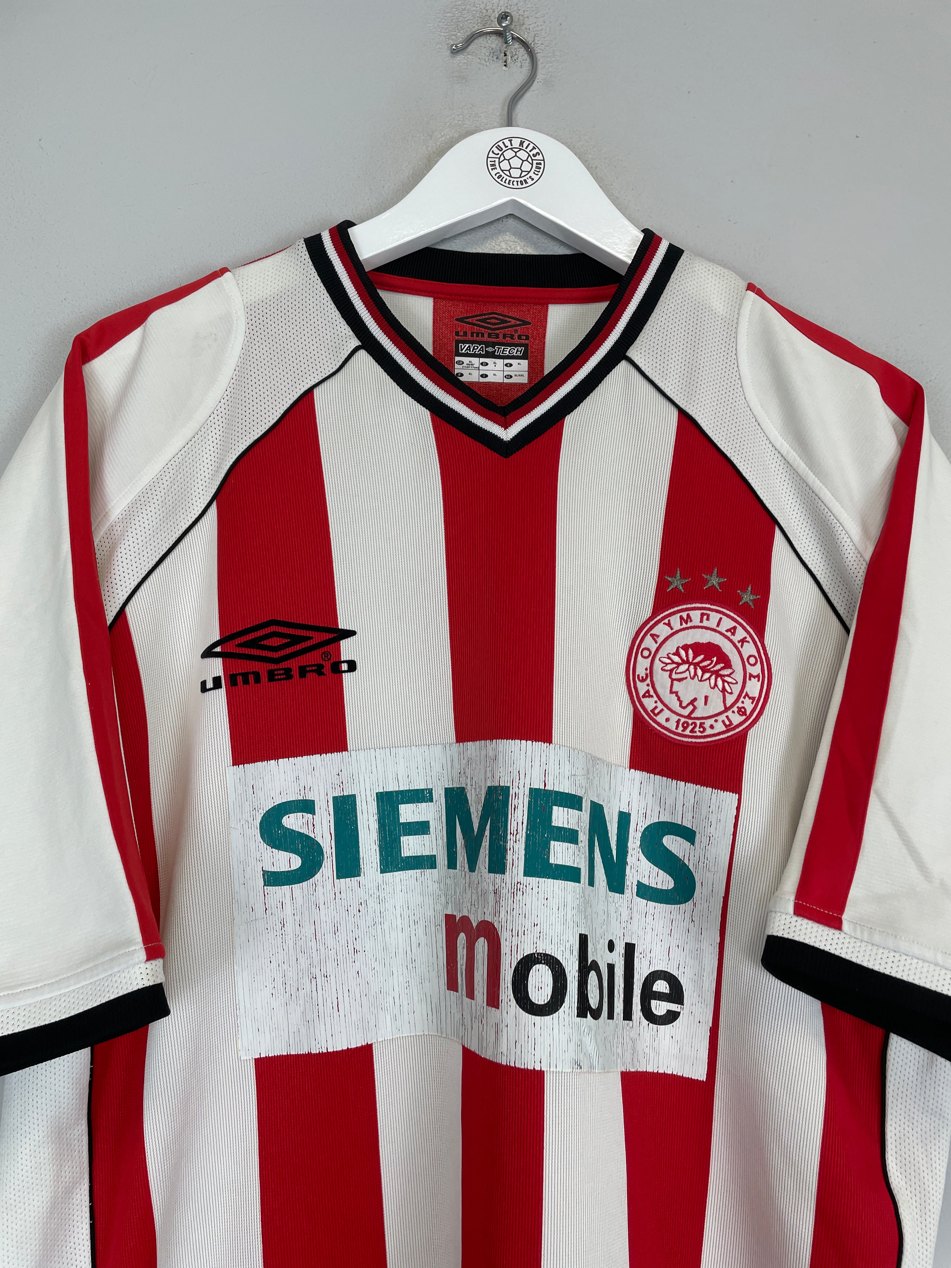 Shop 2001/02 OLYMPIAKOS HOME SHIRT (XL) UMBRO, classic football shirts, vintage football shirts & retro soccer jerseys at Cult Kits