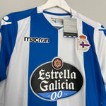 Shop 2017/18 DEPORTIVO LA CORUNA *BNWT* HOME SHIRT (S) MACRON, classic football shirts, vintage football shirts & retro soccer jerseys at Cult Kits