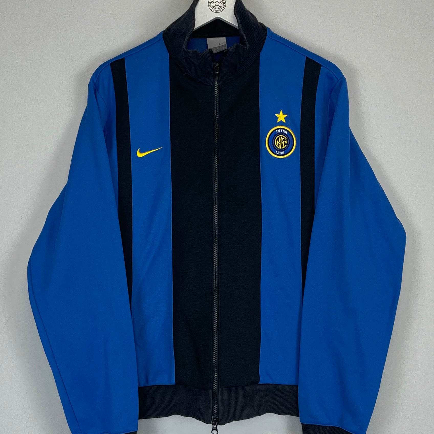 Shop 2008 INTER MILAN TRACK JACKET (L) NIKE, classic football shirts, vintage football shirts & retro soccer jerseys at Cult Kits