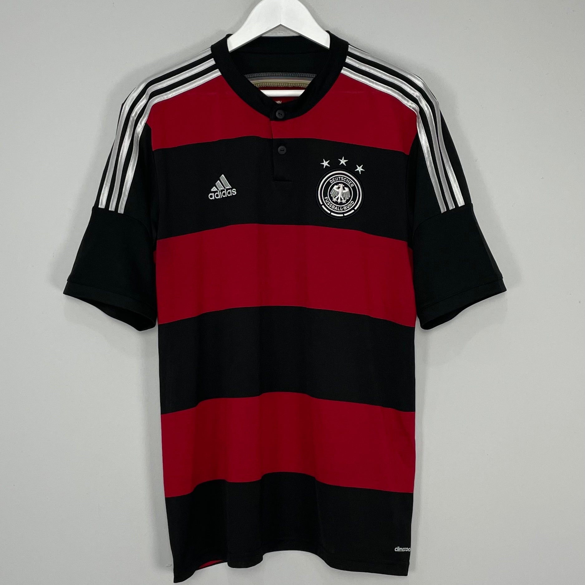 Shop 2014/15 GERMANY AWAY SHIRT (XL) ADIDAS, classic football shirts, vintage football shirts & retro soccer jerseys at Cult Kits
