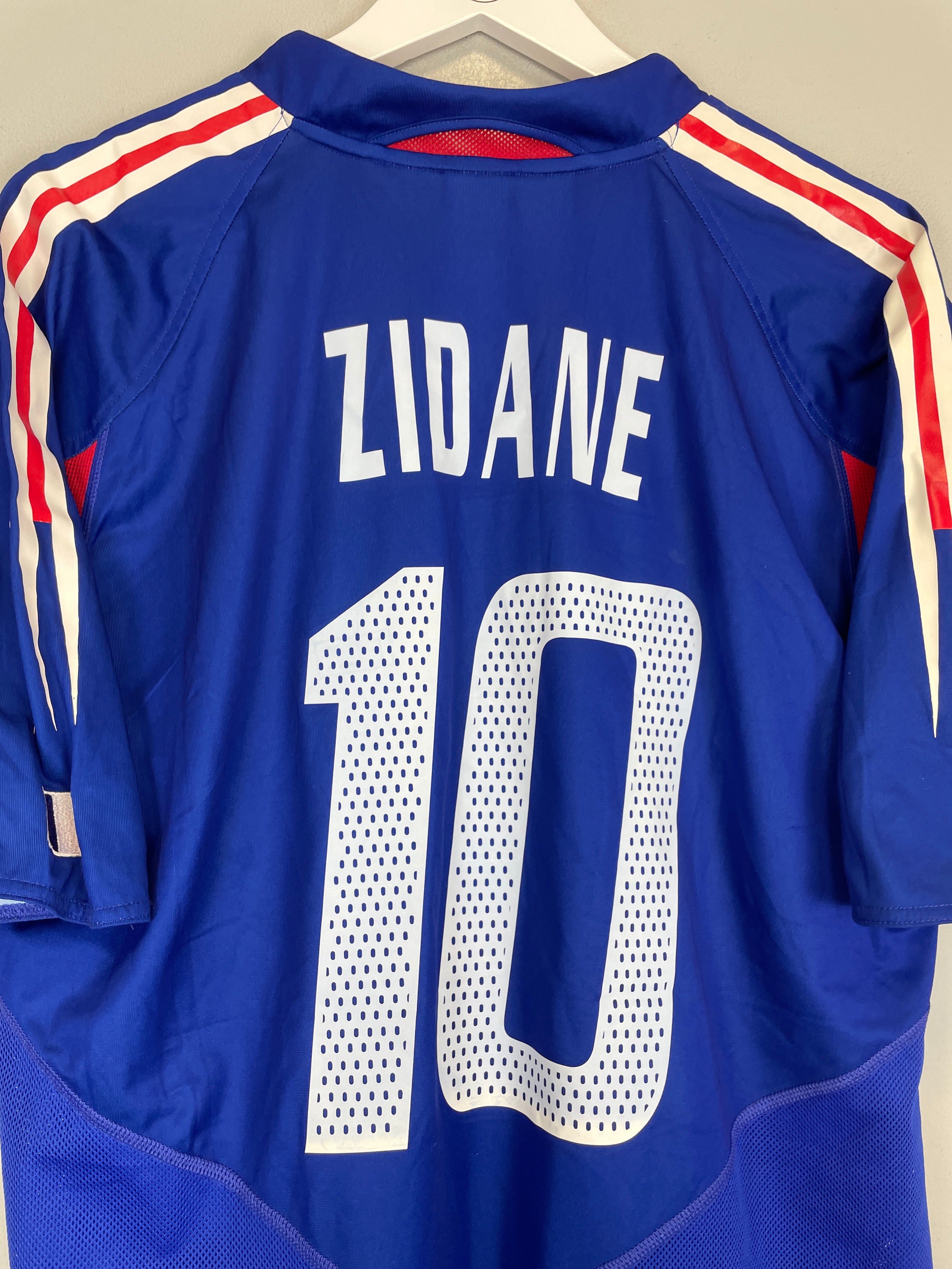Shop 2004/06 FRANCE ZIDANE #10 HOME SHIRT (XL) ADIDAS, classic football shirts, vintage football shirts & retro soccer jerseys at Cult Kits