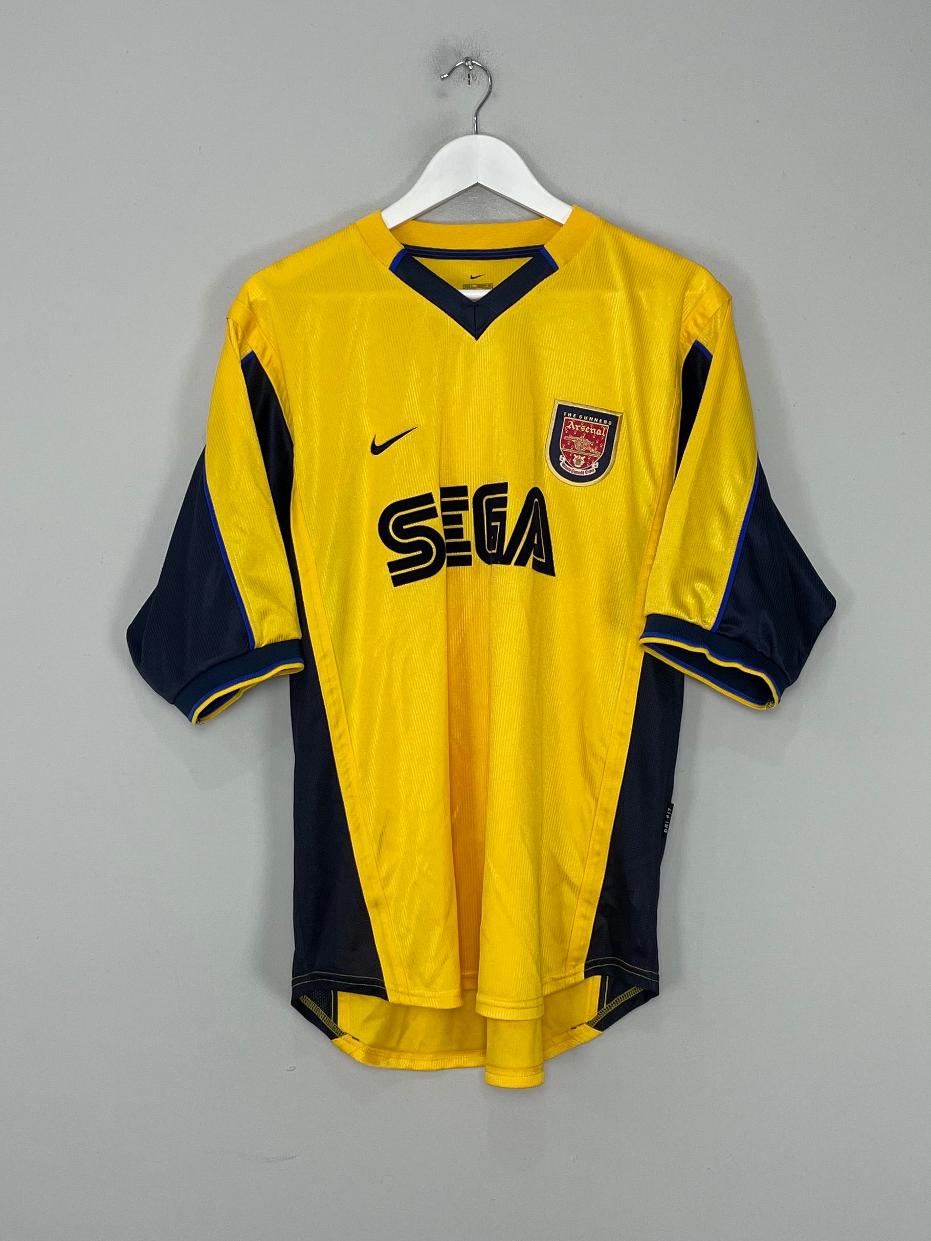 Shop 1999/01 ARSENAL AWAY SHIRT (L) NIKE, classic football shirts, vintage football shirts & retro soccer jerseys at Cult Kits