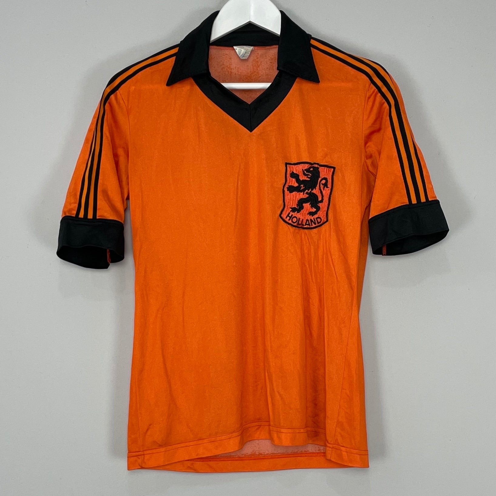 Shop 1980/82 NETHERLANDS HOME SHIRT (S) ADIDAS, classic football shirts, vintage football shirts & retro soccer jerseys at Cult Kits