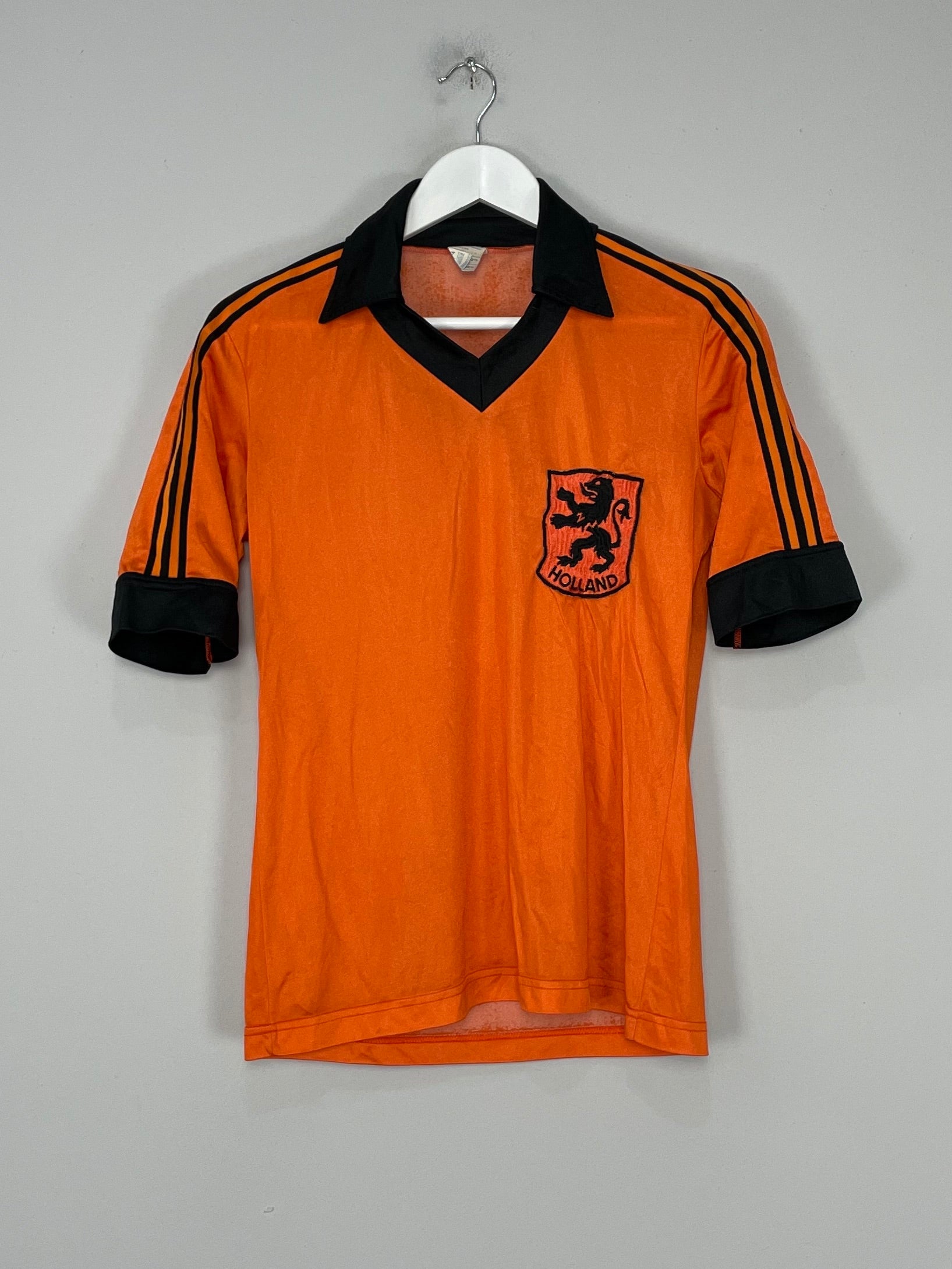 Shop 1980/82 NETHERLANDS HOME SHIRT (S) ADIDAS, classic football shirts, vintage football shirts & retro soccer jerseys at Cult Kits