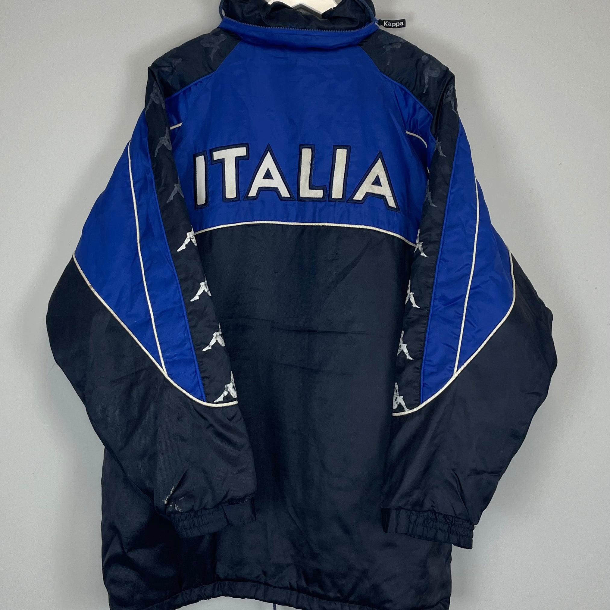 Shop 1999/00 ITALY TRACK JACKET (L) KAPPA, classic football shirts, vintage football shirts & retro soccer jerseys at Cult Kits