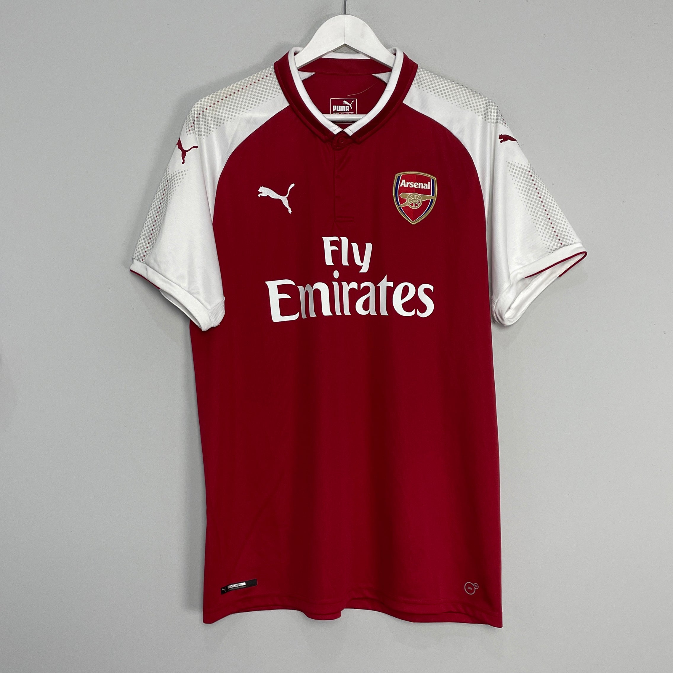 Shop 2017/18 ARSENAL HOME SHIRT (XL) PUMA, classic football shirts, vintage football shirts & retro soccer jerseys at Cult Kits