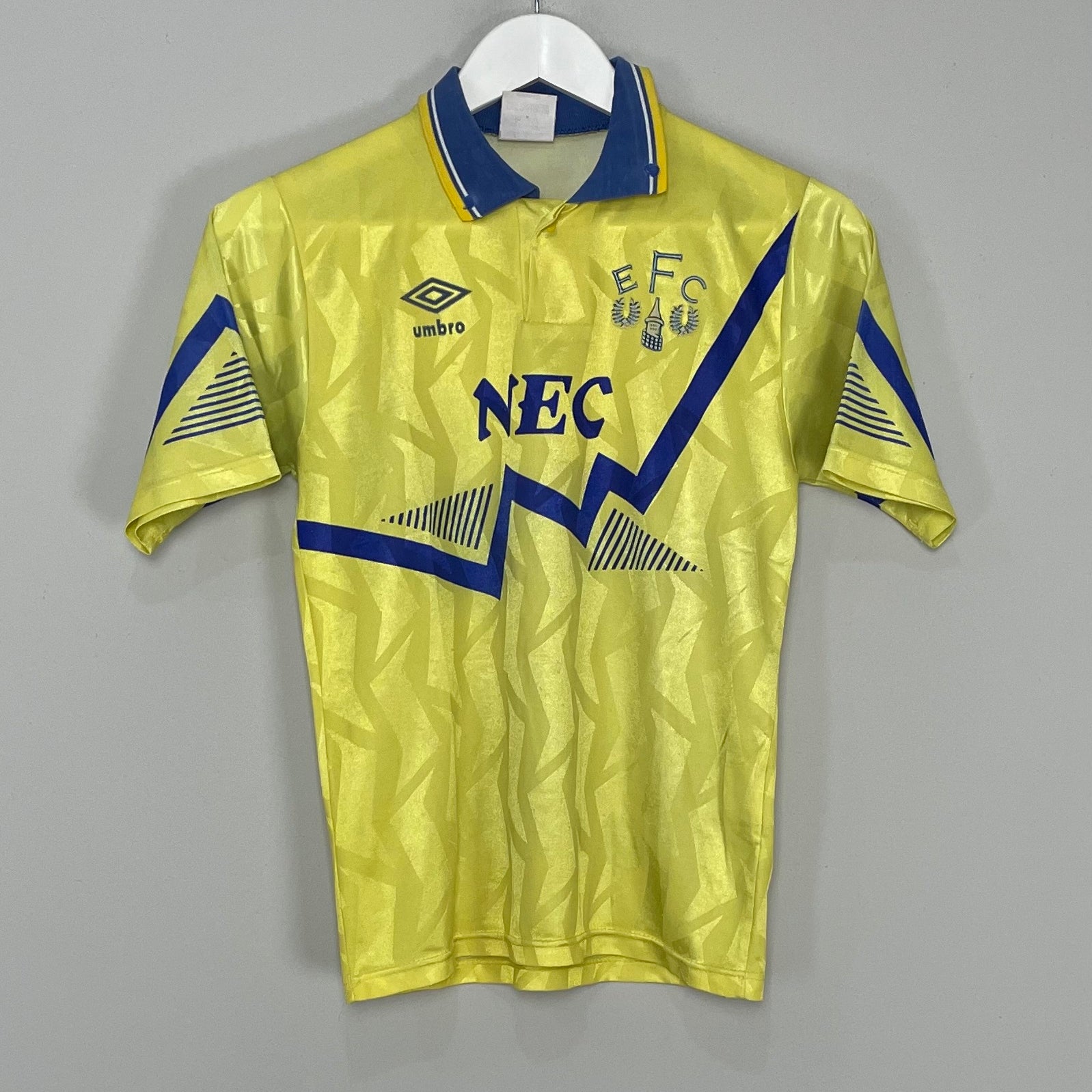 Shop 1990/92 EVERTON AWAY SHIRT (L.KIDS) UMBRO, classic football shirts, vintage football shirts & retro soccer jerseys at Cult Kits