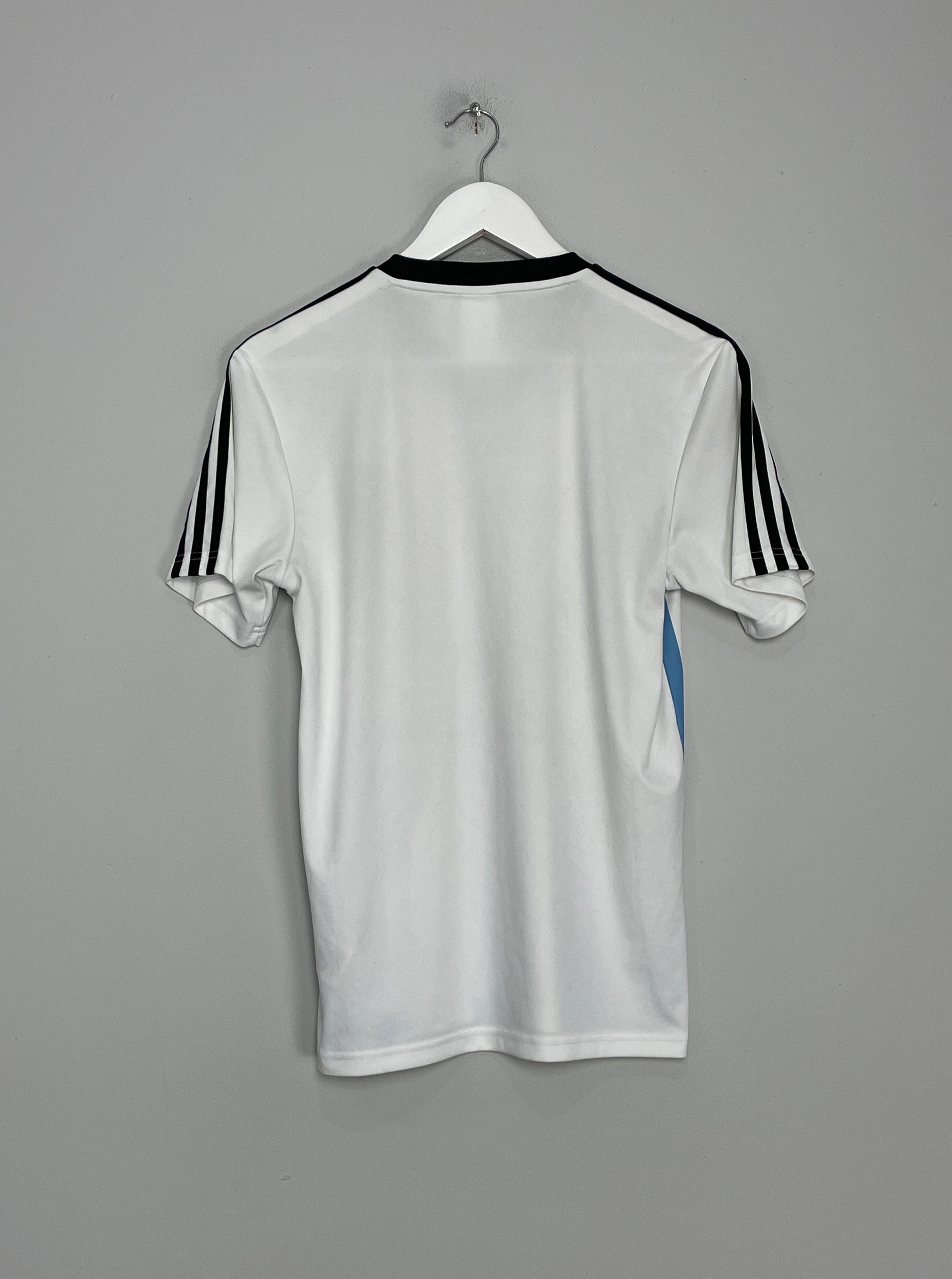 Shop 2013/14 ARGENTINA HOME SHIRT (XS) ADIDAS BASIC, classic football shirts, vintage football shirts & retro soccer jerseys at Cult Kits