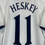 Shop 2001/03 ENGLAND HESKEY #11 HOME SHIRT (M) UMBRO, classic football shirts, vintage football shirts & retro soccer jerseys at Cult Kits