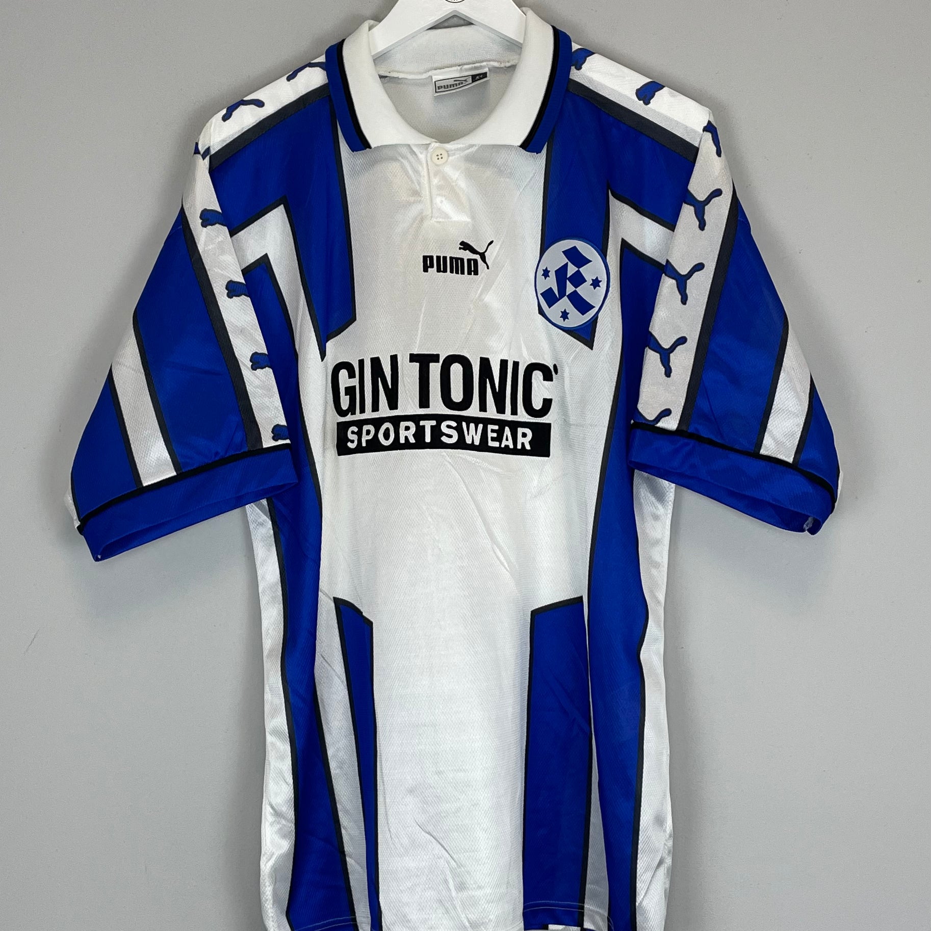 Shop 1998/00 STUTTGARTER KICKERS HOME SHIRT (XL) PUMA, classic football shirts, vintage football shirts & retro soccer jerseys at Cult Kits