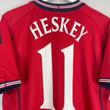 Shop 2002/04 ENGLAND HESKEY #11 AWAY SHIRT (L) UMBRO, classic football shirts, vintage football shirts & retro soccer jerseys at Cult Kits