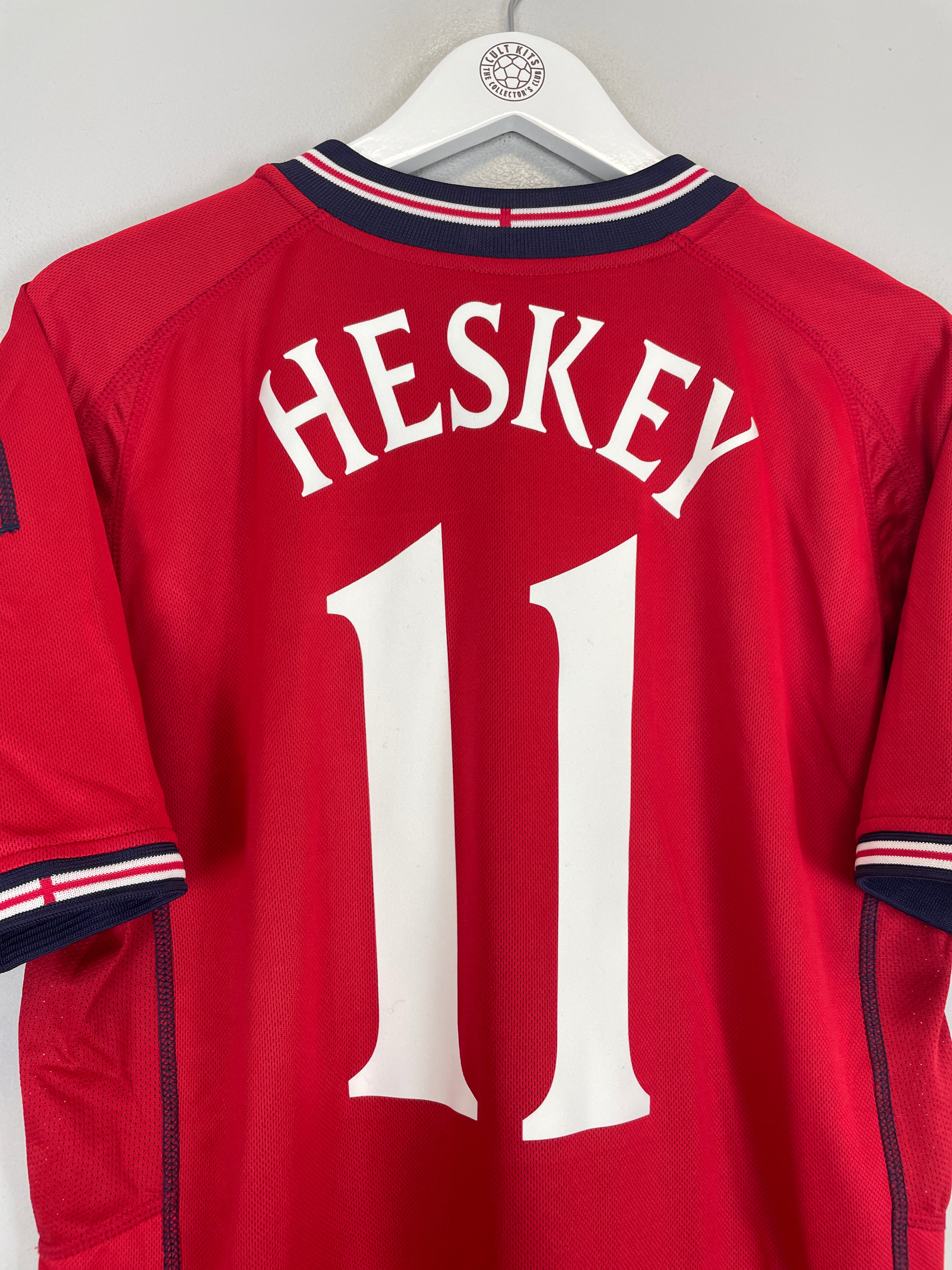 Shop 2002/04 ENGLAND HESKEY #11 AWAY SHIRT (L) UMBRO, classic football shirts, vintage football shirts & retro soccer jerseys at Cult Kits