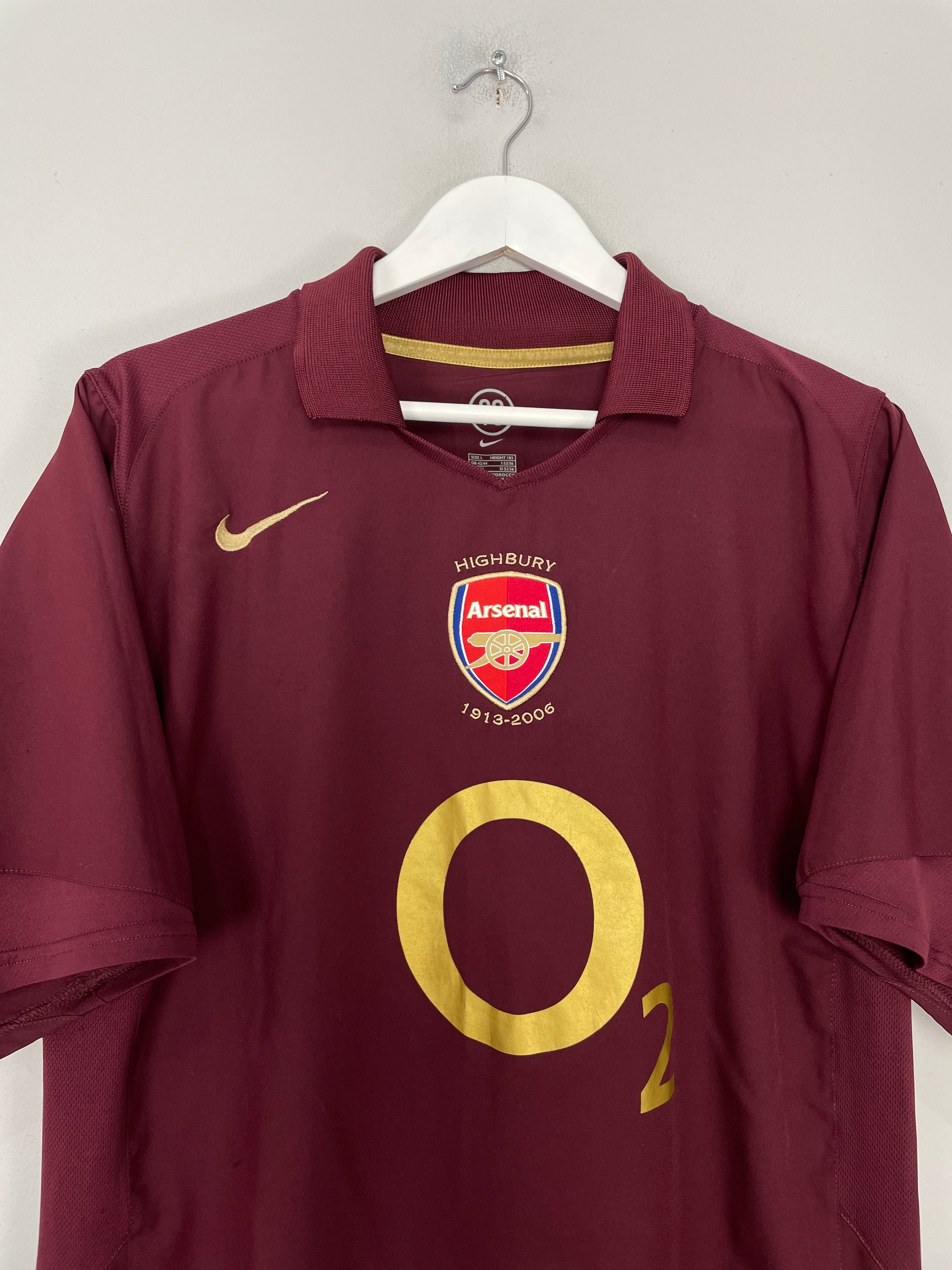 Shop 2005/06 ARSENAL HENRY #14 HOME SHIRT (L) NIKE, classic football shirts, vintage football shirts & retro soccer jerseys at Cult Kits