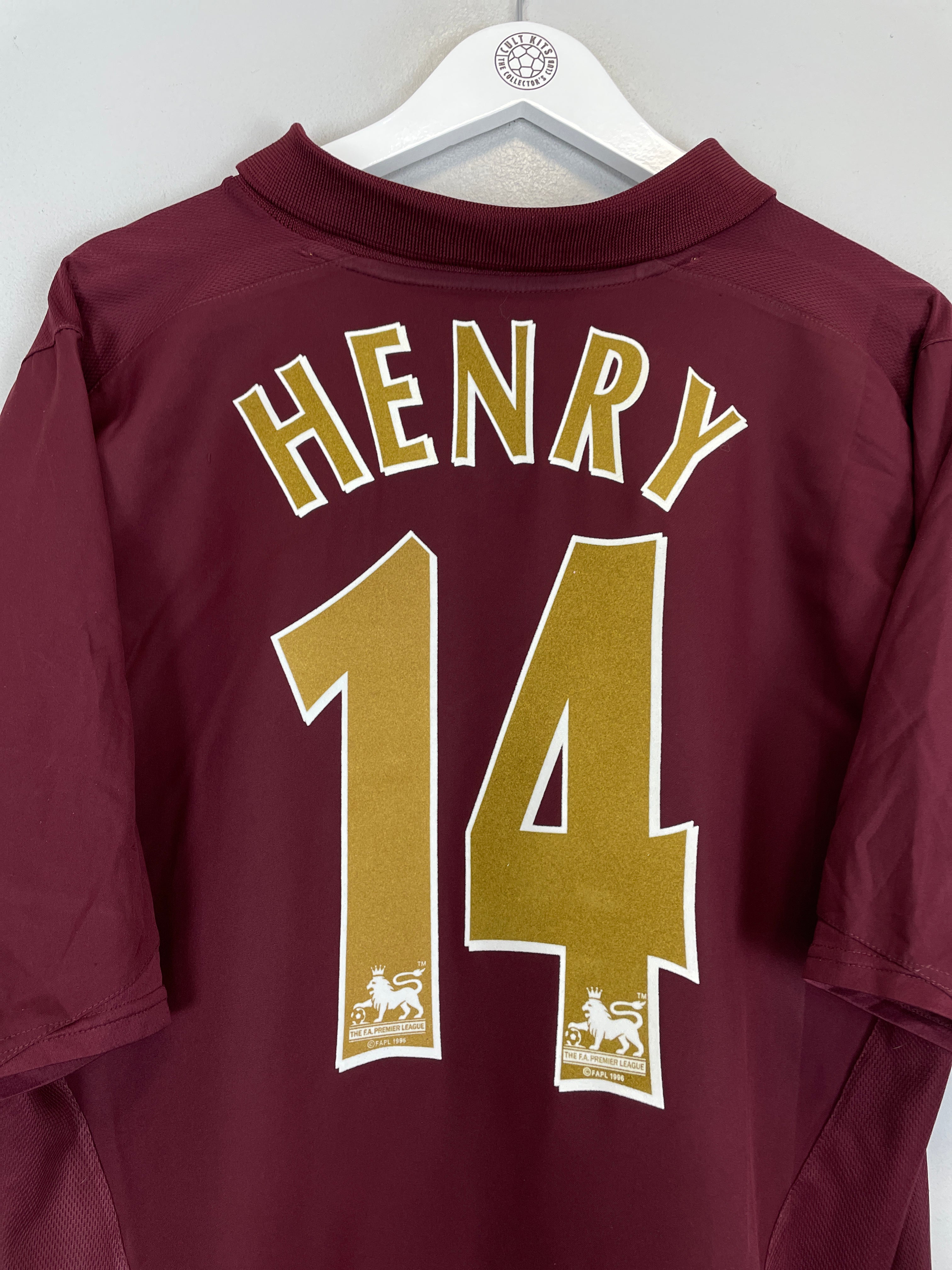 Shop 2005/06 ARSENAL HENRY #14 HOME SHIRT (XL) NIKE, classic football shirts, vintage football shirts & retro soccer jerseys at Cult Kits
