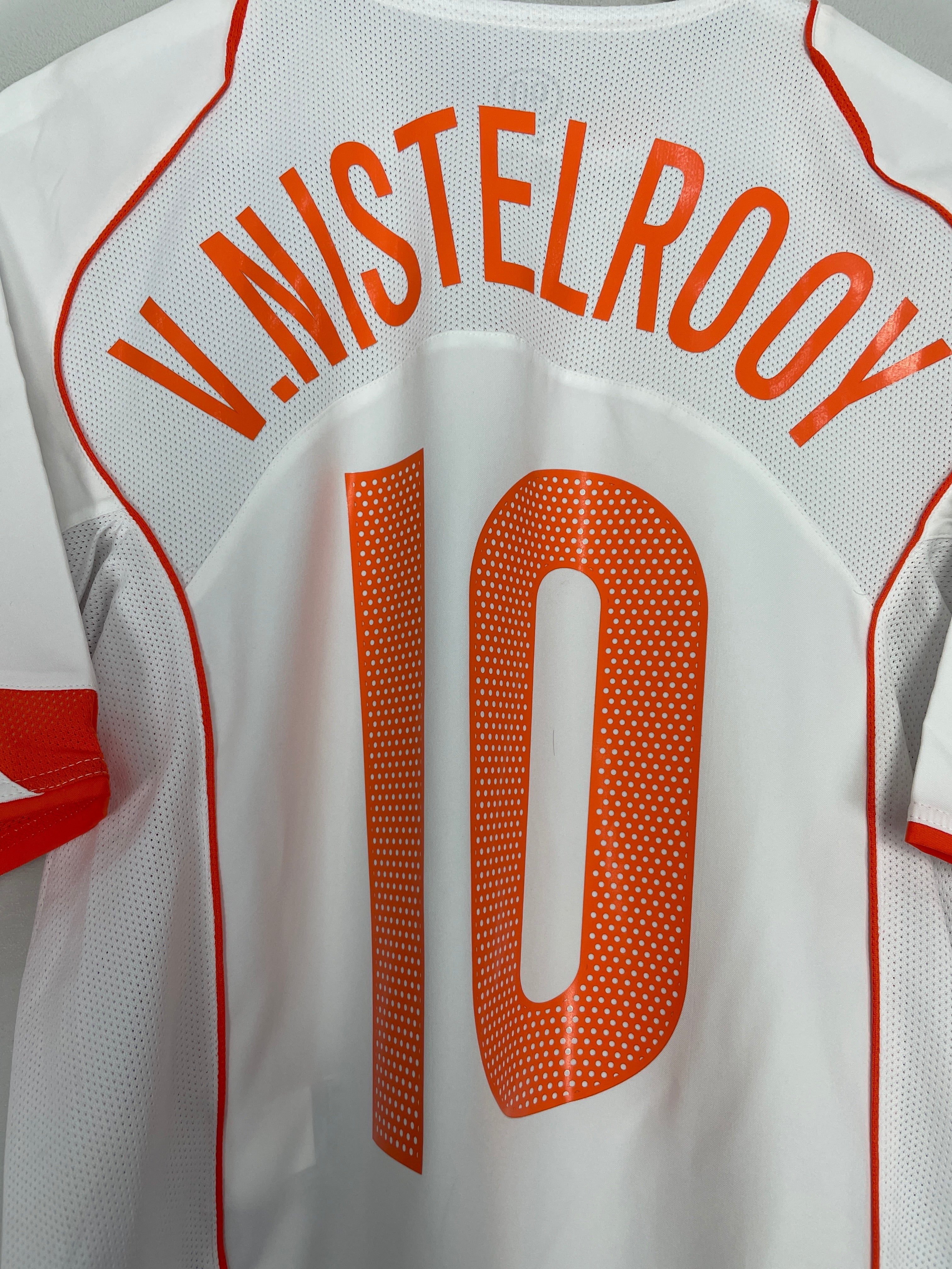 Shop 2004/06 NETHERLANDS V.NISTELROOY #10 AWAY SHIRT (L) NIKE, classic football shirts, vintage football shirts & retro soccer jerseys at Cult Kits