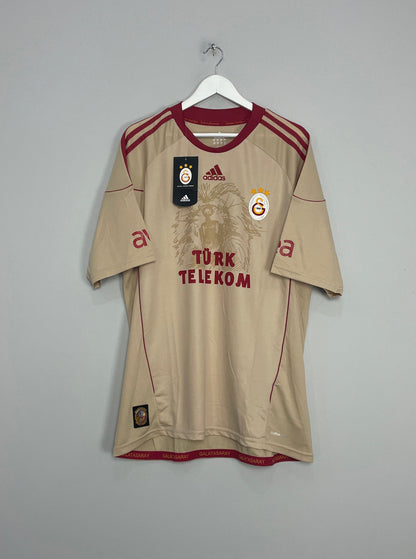 Image of the Galatasaray shirt from the 2010/11 season
