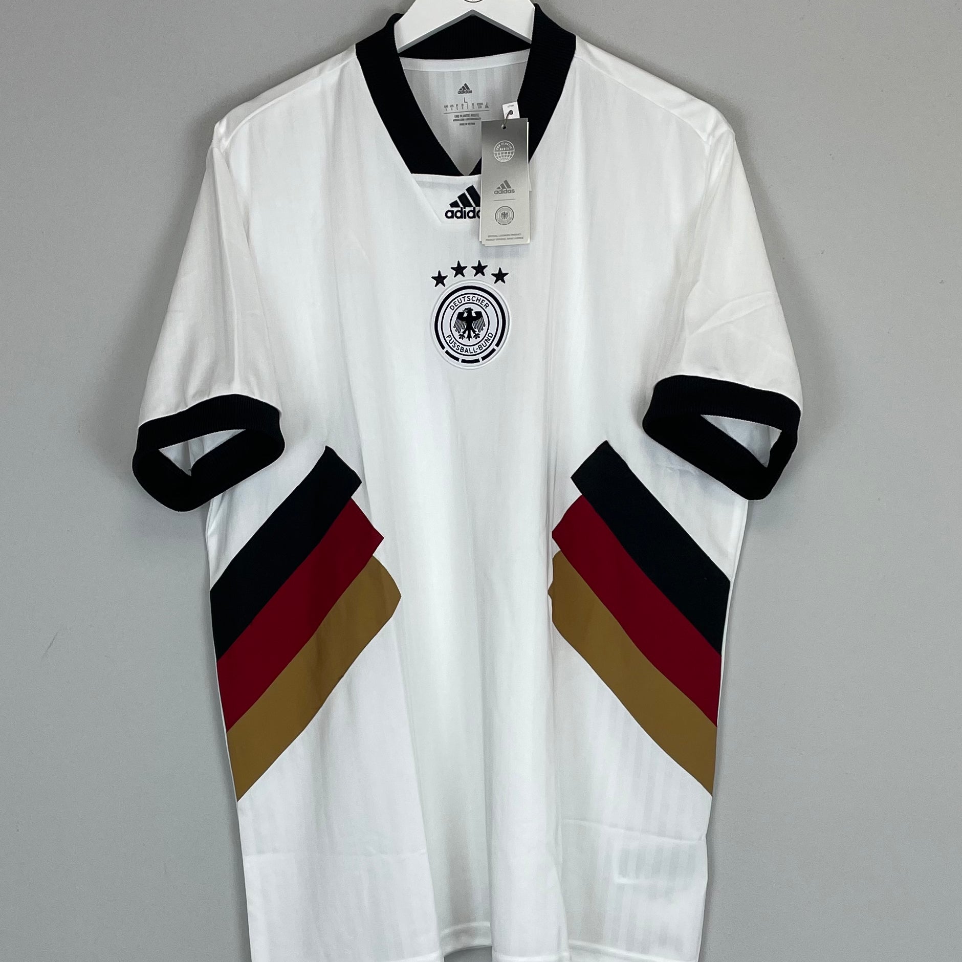 Shop 2022/23 GERMANY *BNWT* ICON SHIRT (L) ADIDAS, classic football shirts, vintage football shirts & retro soccer jerseys at Cult Kits