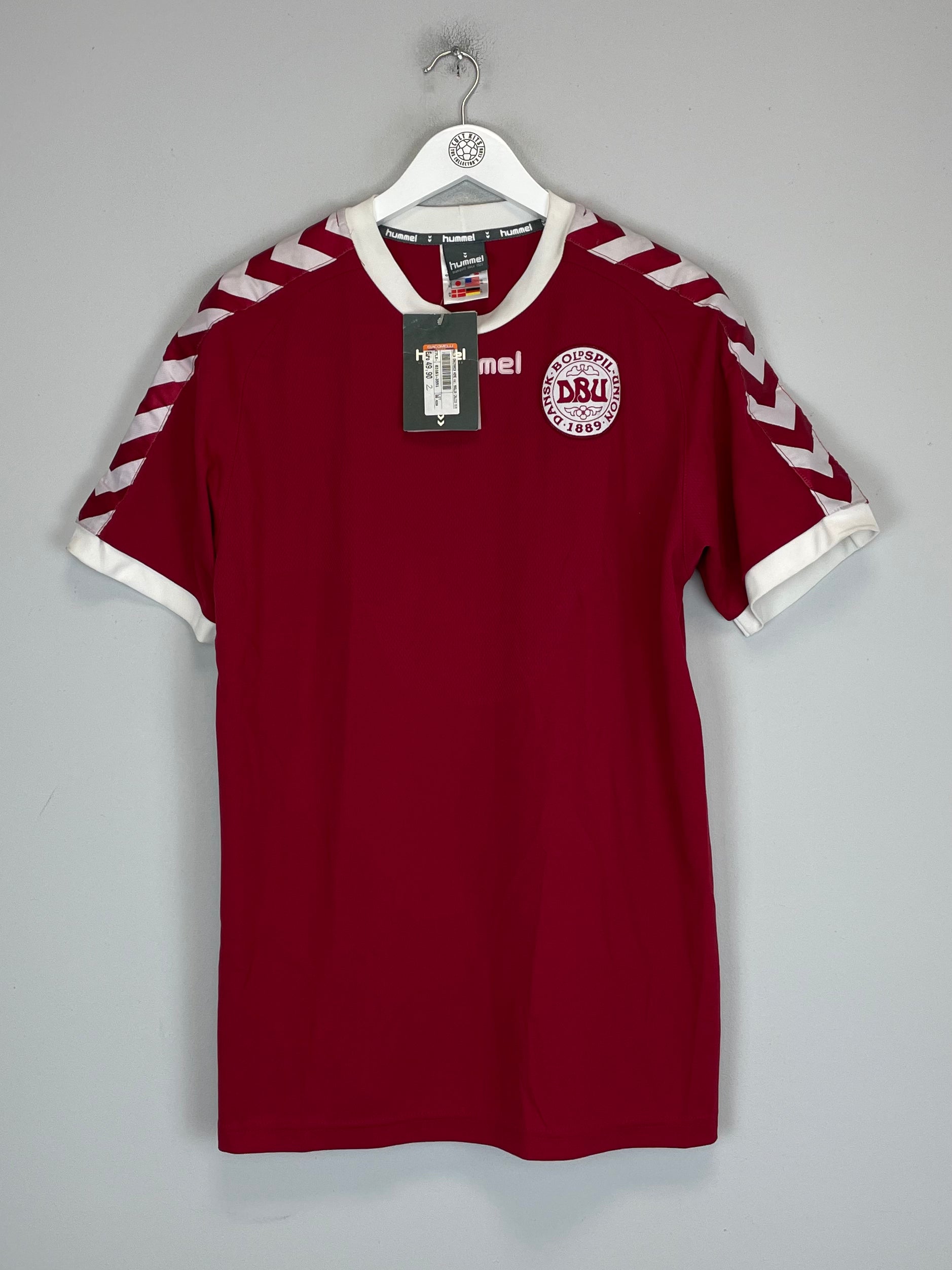 Shop 2002/03 DENMARK *BNWT* HOME SHIRT (L) HUMMEL, classic football shirts, vintage football shirts & retro soccer jerseys at Cult Kits