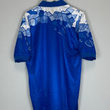 Shop 2002/04 ICELAND HOME SHIRT (XL) ERREA, classic football shirts, vintage football shirts & retro soccer jerseys at Cult Kits