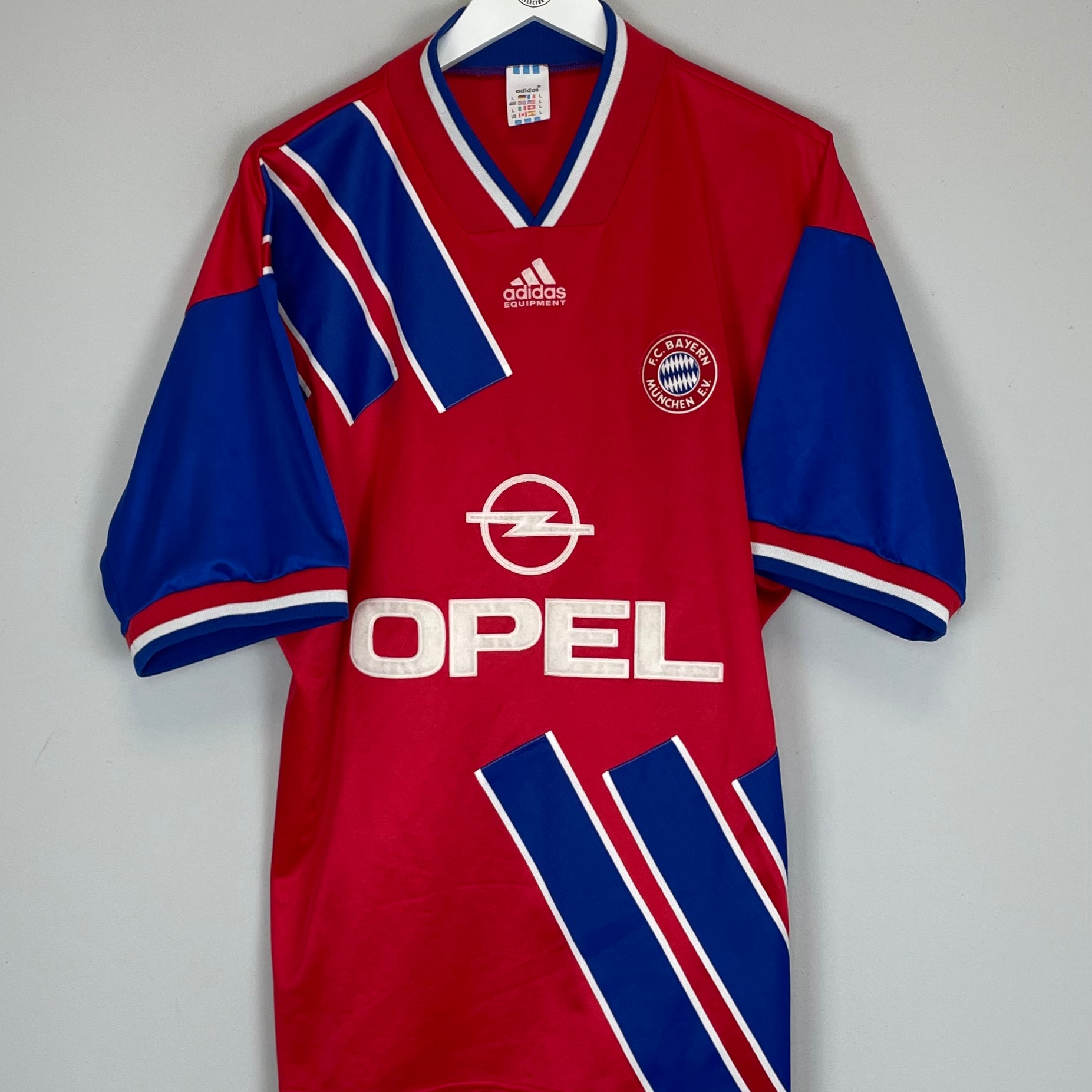 Shop 1993/95 BAYERN MUNICH HOME SHIRT (L) ADIDAS, classic football shirts, vintage football shirts & retro soccer jerseys at Cult Kits