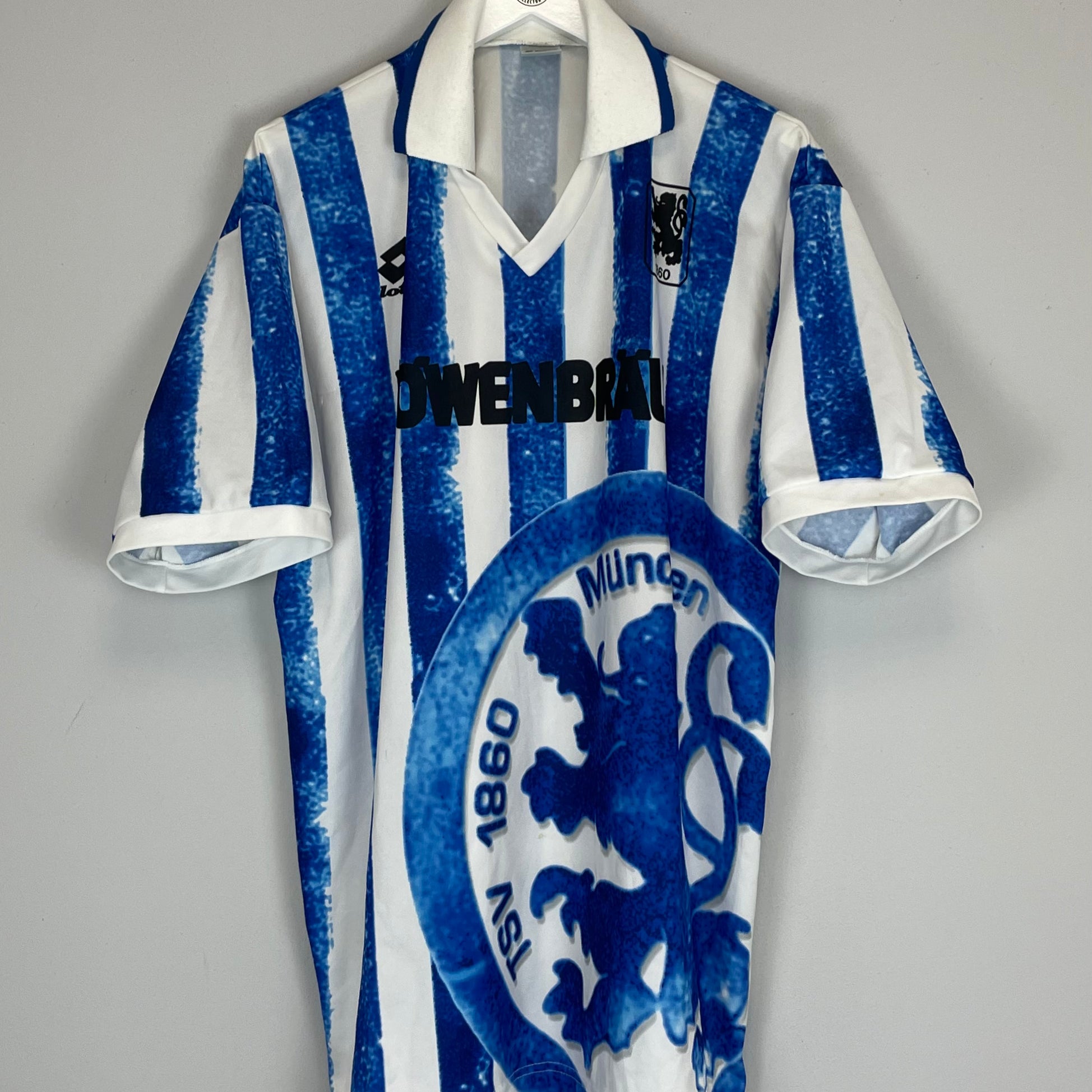 Shop 1994/95 1860 MUNICH HOME SHIRT (XL) LOTTO, classic football shirts, vintage football shirts & retro soccer jerseys at Cult Kits