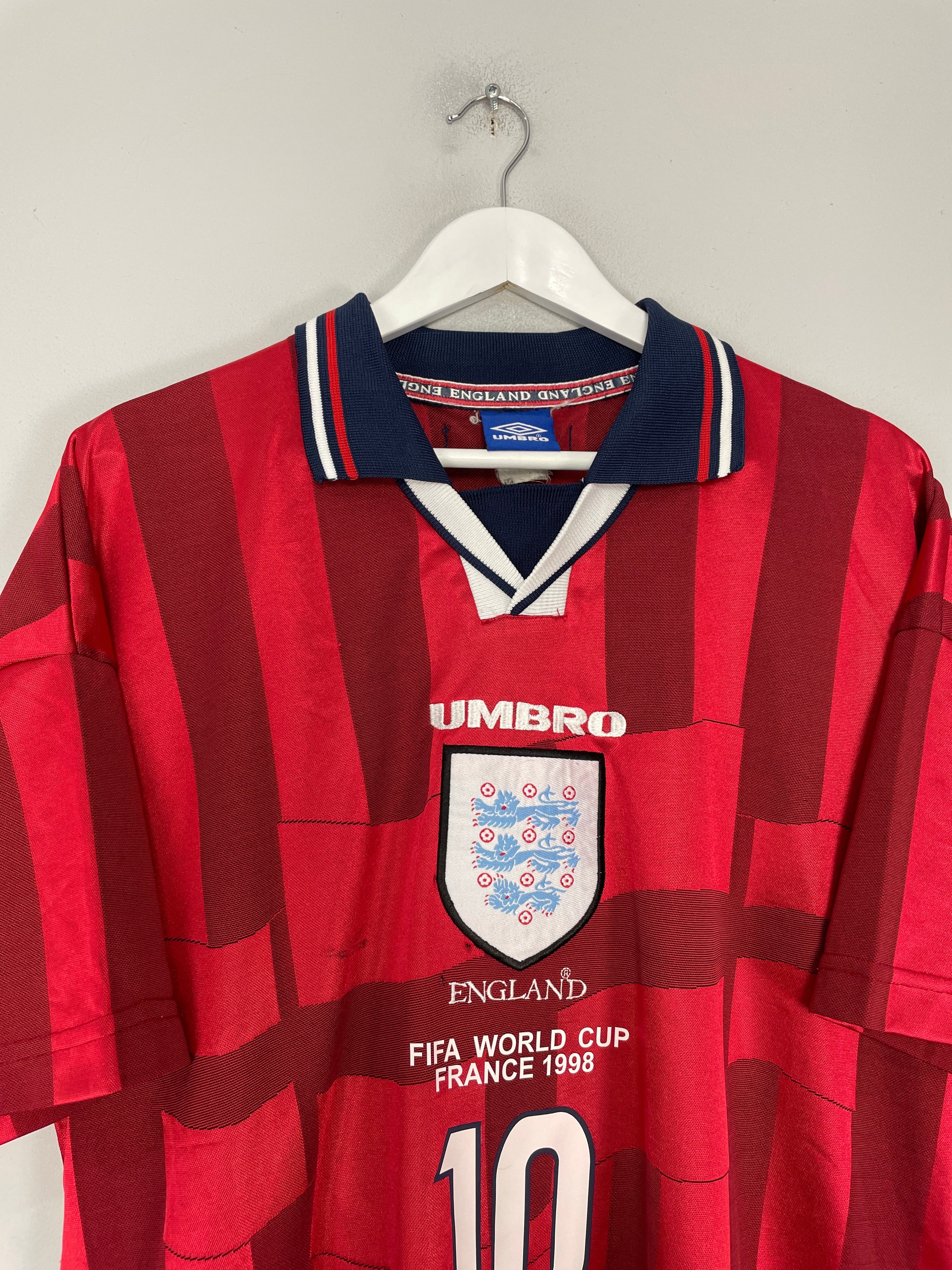 Shop 1998 ENGLAND SHERINGHAM #10 AWAY SHIRT (L) UMBRO, classic football shirts, vintage football shirts & retro soccer jerseys at Cult Kits