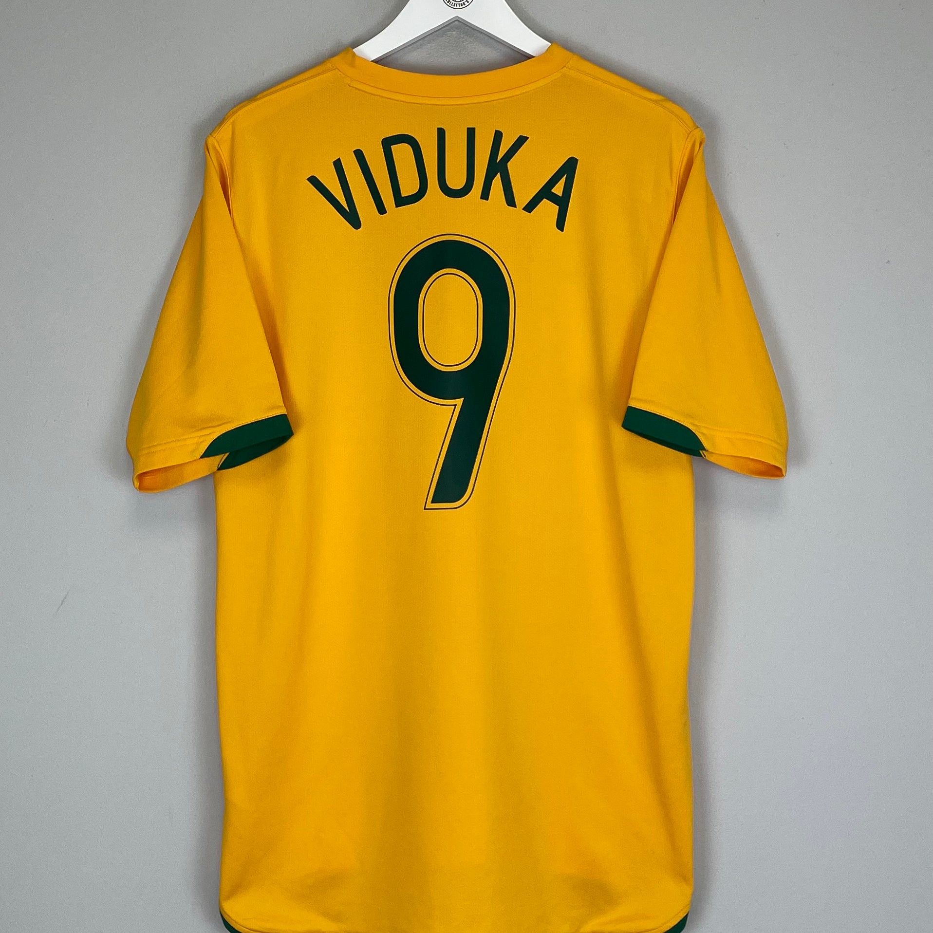 Buy 2006/08 AUSTRALIA VIDUKA 9 HOME SHIRT (L) NIKE ~ Free worldwide shipping available ~ Authentic Vintage Football Shirts from Cult Kits