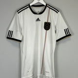 Shop 2010/11 GERMANY HOME SHIRT (L) ADIDAS, classic football shirts, vintage football shirts & retro soccer jerseys at Cult Kits
