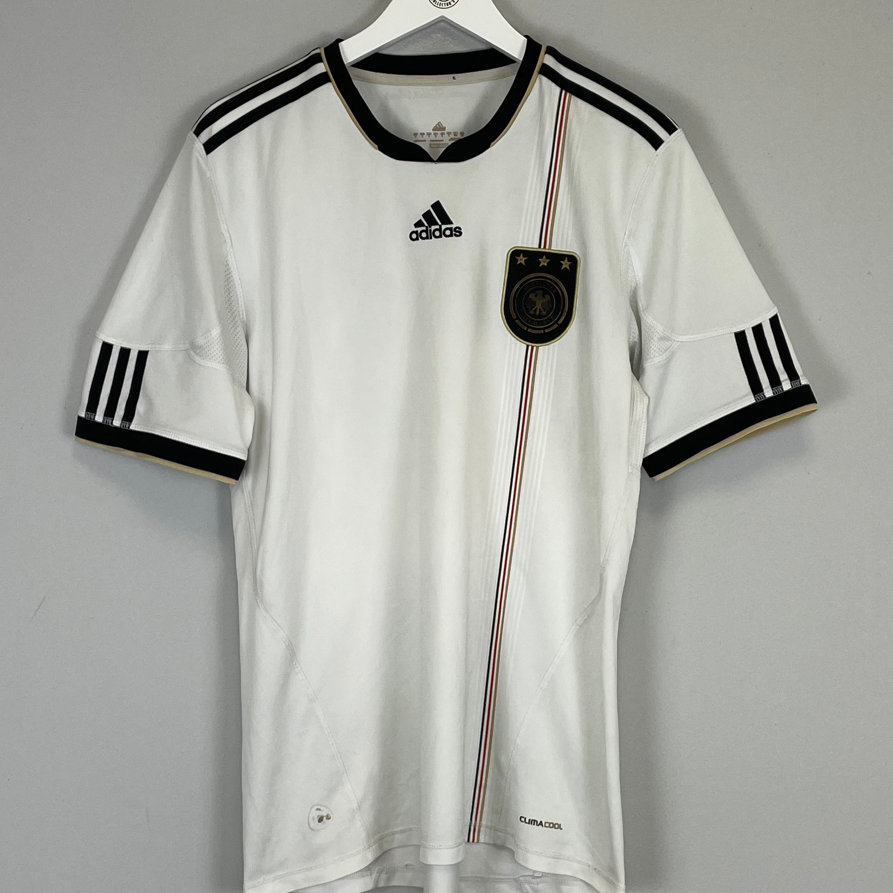 Shop 2010/11 GERMANY HOME SHIRT (L) ADIDAS, classic football shirts, vintage football shirts & retro soccer jerseys at Cult Kits