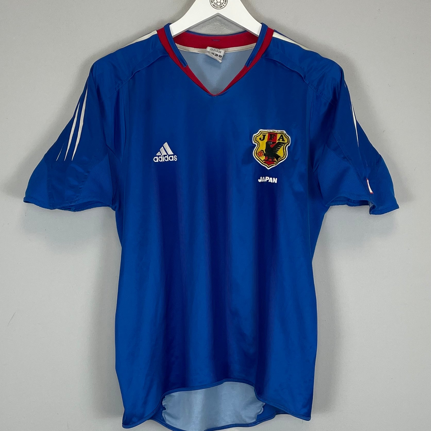 Shop 2004/06 JAPAN HOME SHIRT (S) ADIDAS, classic football shirts, vintage football shirts & retro soccer jerseys at Cult Kits