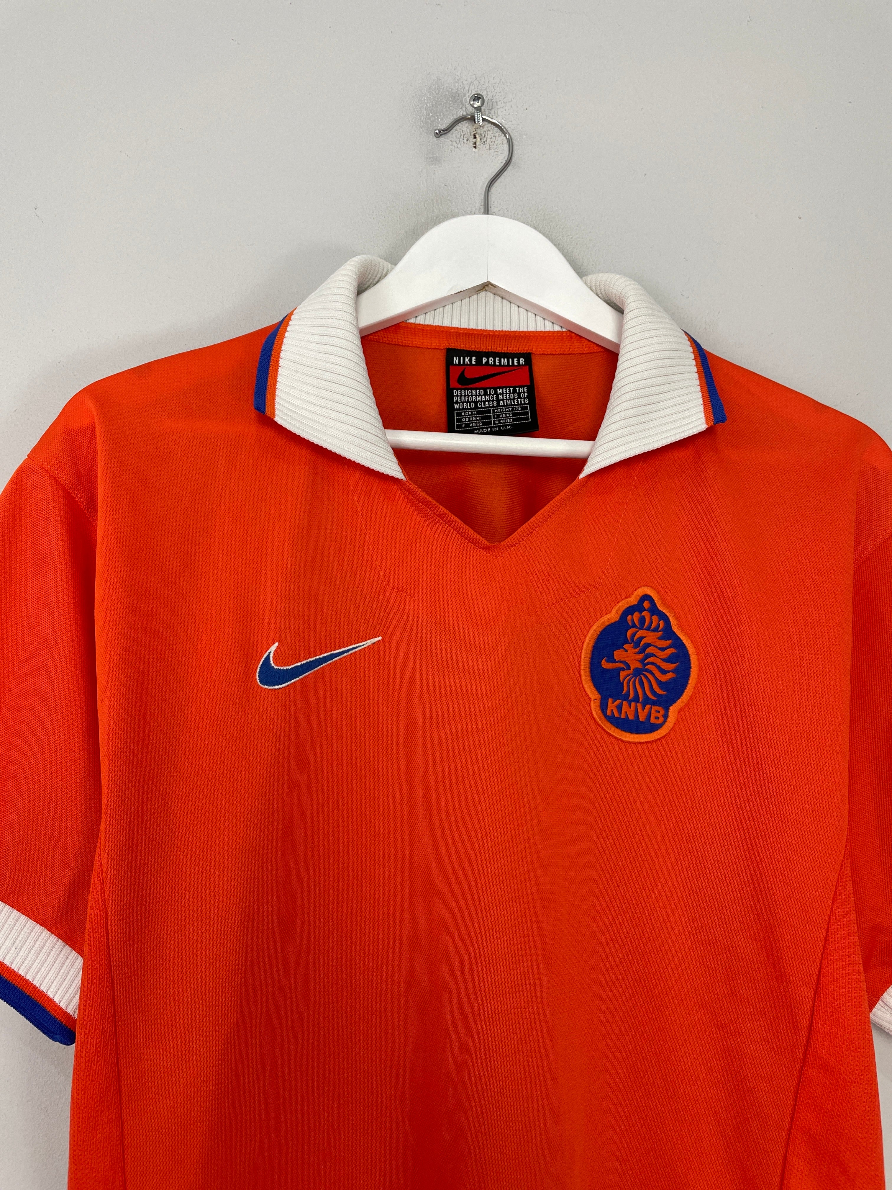 Shop 1997/98 NETHERLANDS HOME SHIRT (M) NIKE, classic football shirts, vintage football shirts & retro soccer jerseys at Cult Kits