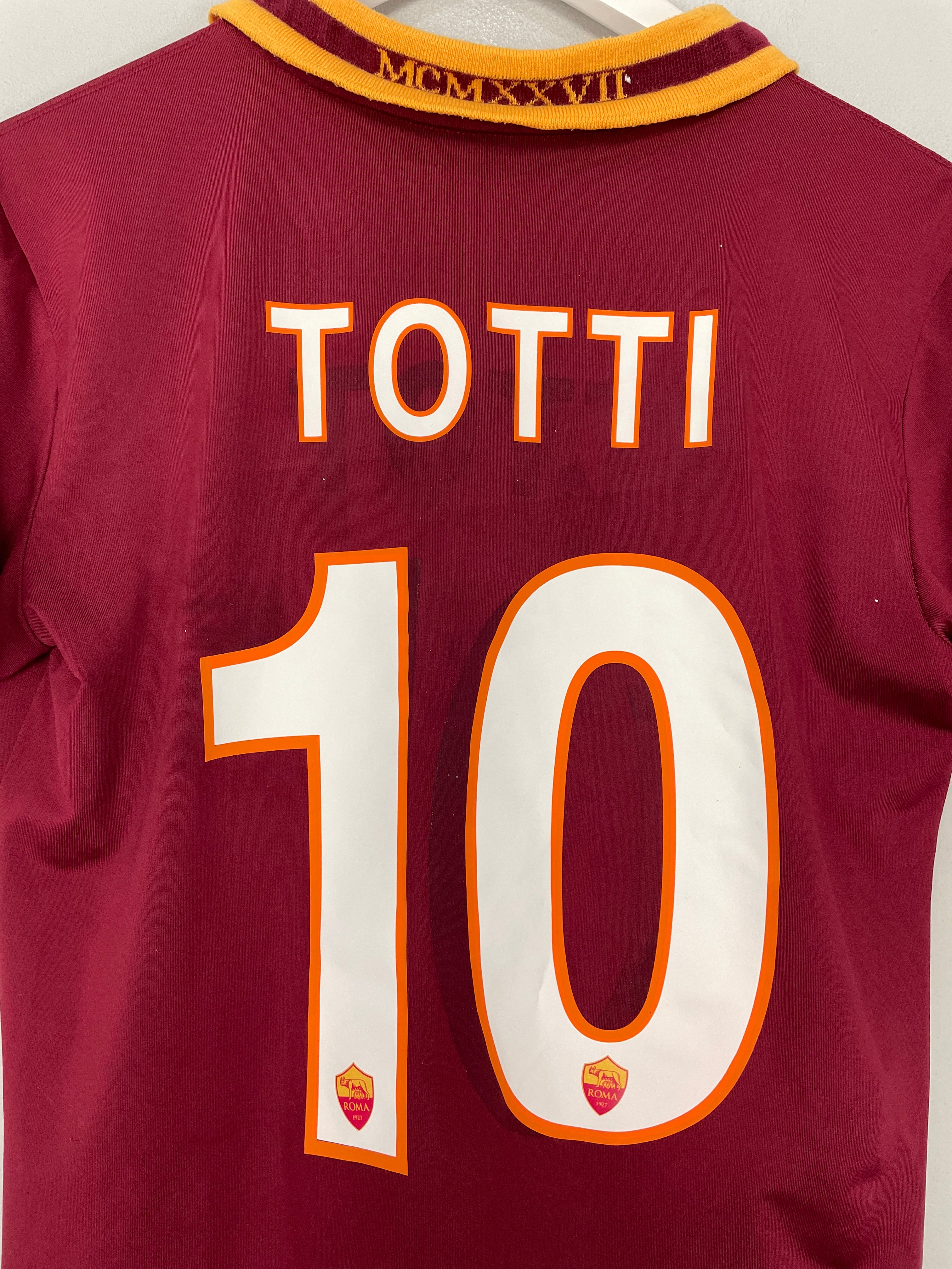 Shop 2013/14 ROMA TOTTI #10 HOME SHIRT (M) OM, classic football shirts, vintage football shirts & retro soccer jerseys at Cult Kits