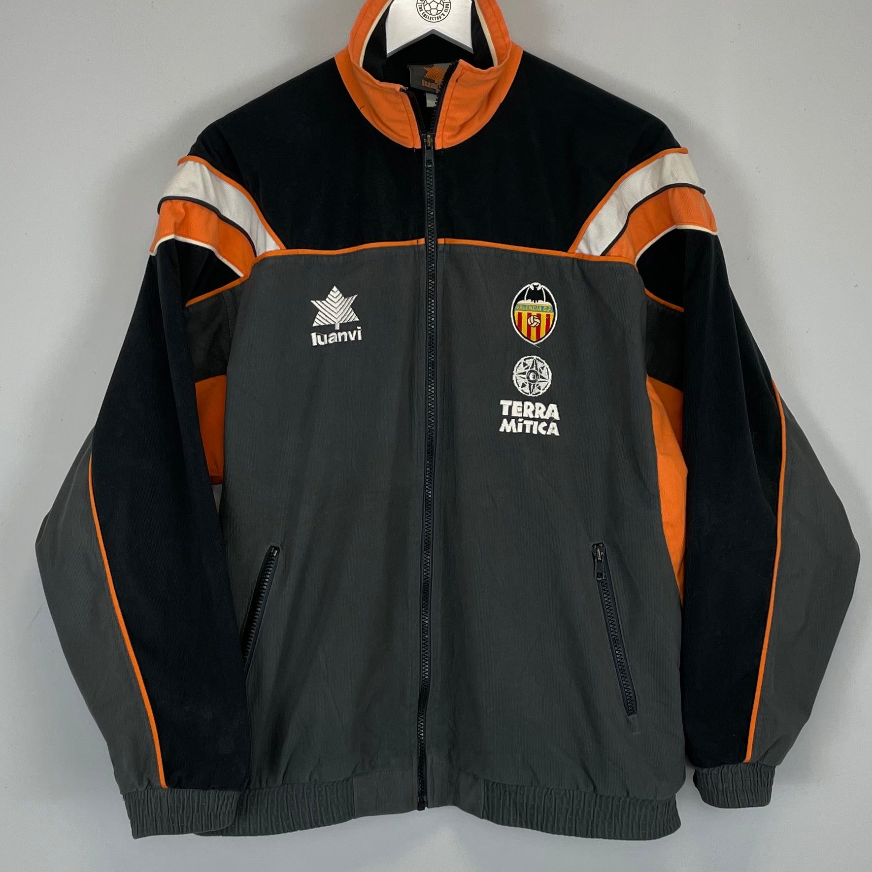 Shop 1998/00 VALENCIA TRACK JACKET (M) LUANVI, classic football shirts, vintage football shirts & retro soccer jerseys at Cult Kits