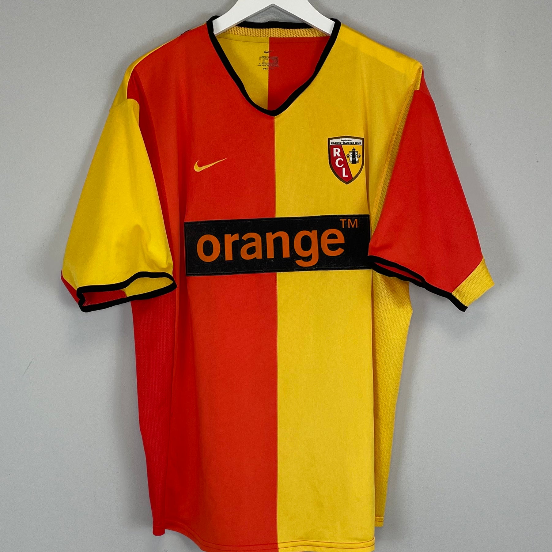 Shop 2001/02 RC LENS HOME SHIRT (XL) NIKE, classic football shirts, vintage football shirts & retro soccer jerseys at Cult Kits