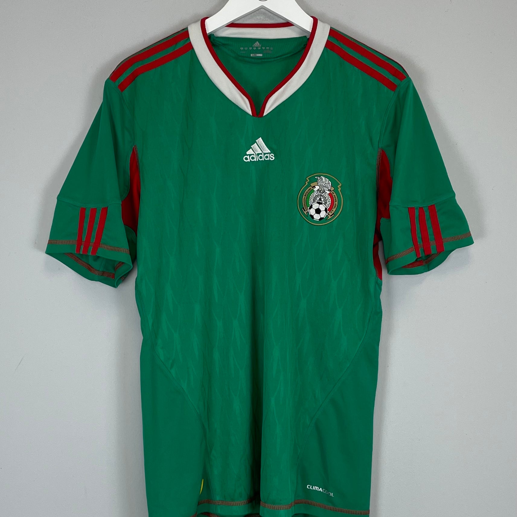 Shop 2010 MEXICO HOME SHIRT (M) ADIDAS, classic football shirts, vintage football shirts & retro soccer jerseys at Cult Kits