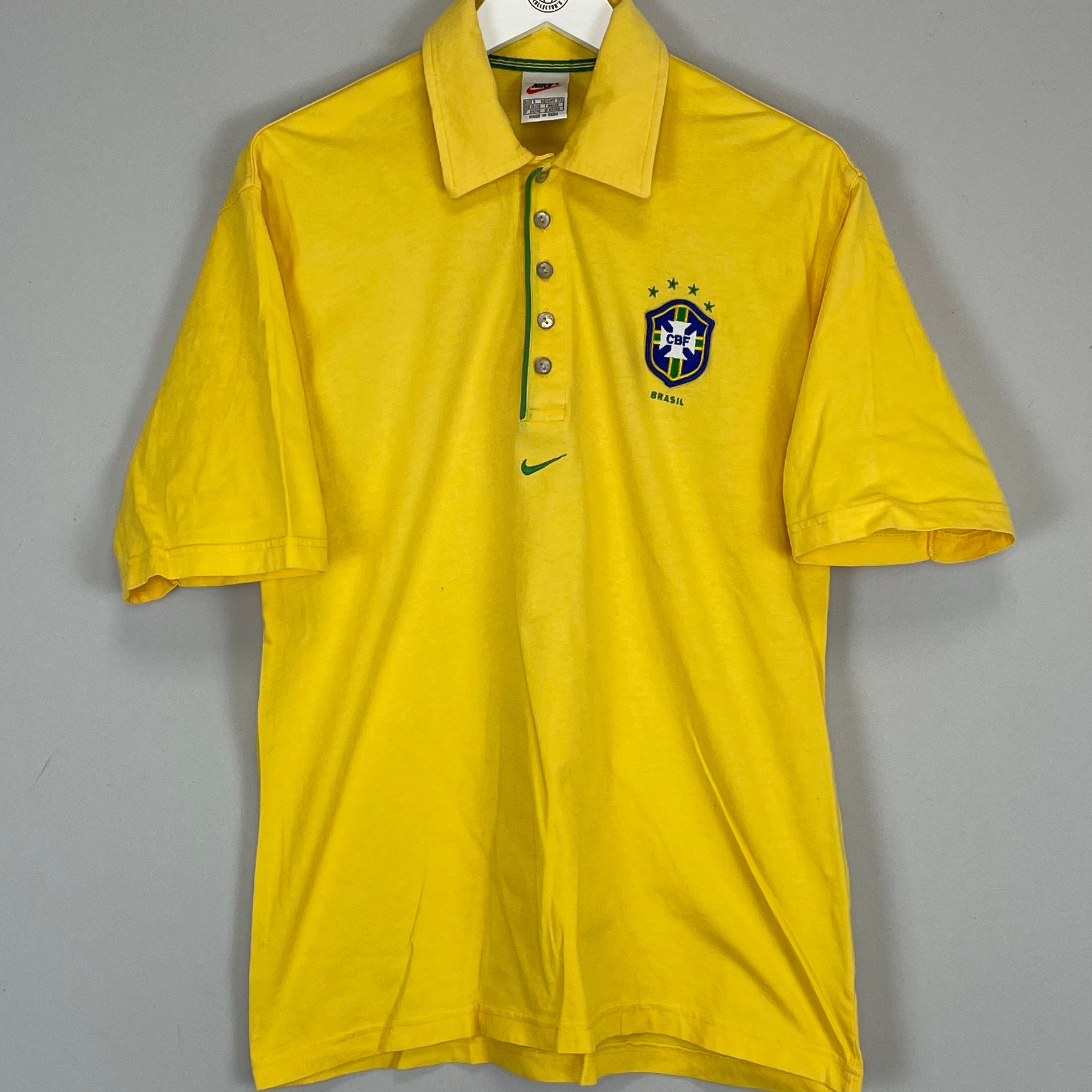 Shop 2000/01 BRAZIL POLO SHIRT (S) NIKE, classic football shirts, vintage football shirts & retro soccer jerseys at Cult Kits