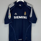 Shop 2005/06 REAL MADRID GUTI #14 AWAY SHIRT (L) ADIDAS, classic football shirts, vintage football shirts & retro soccer jerseys at Cult Kits