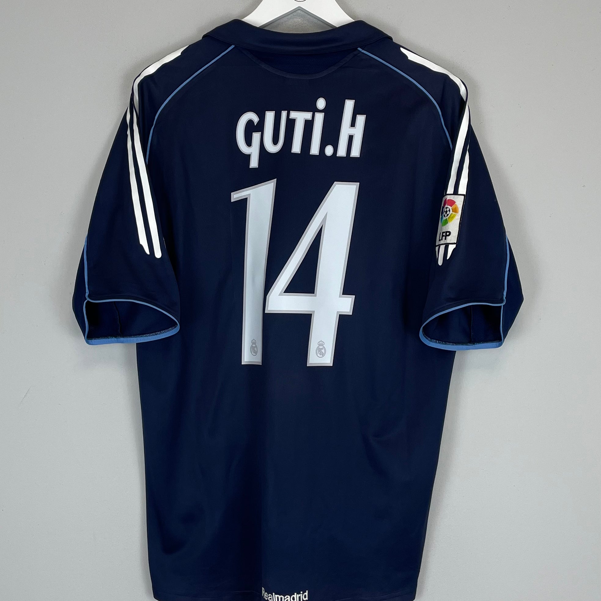 2005/06 REAL MADRID GUTI #14 AWAY SHIRT (L) ADIDAS – Cult Kits