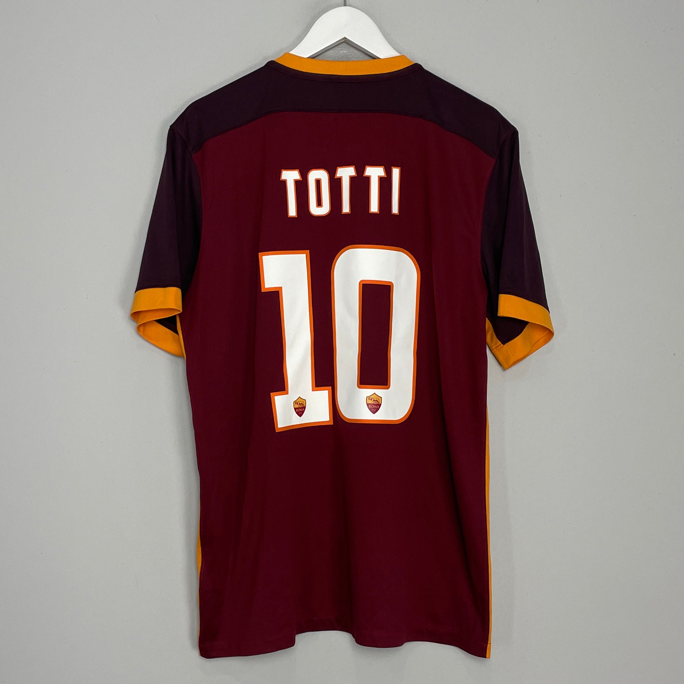 Shop 2015/16 ROMA TOTTI #10 HOME SHIRT (XL) NIKE, classic football shirts, vintage football shirts & retro soccer jerseys at Cult Kits