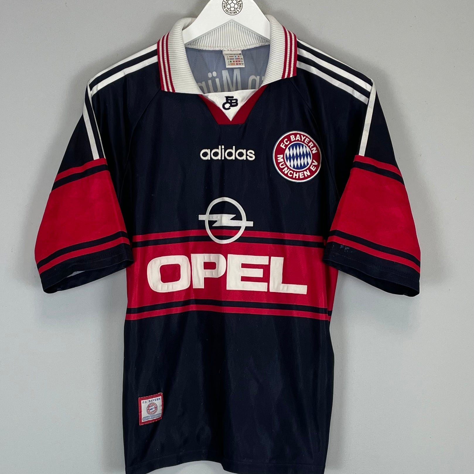 Shop 1997/99 BAYERN MUNICH HOME SHIRT (S) ADIDAS, classic football shirts, vintage football shirts & retro soccer jerseys at Cult Kits