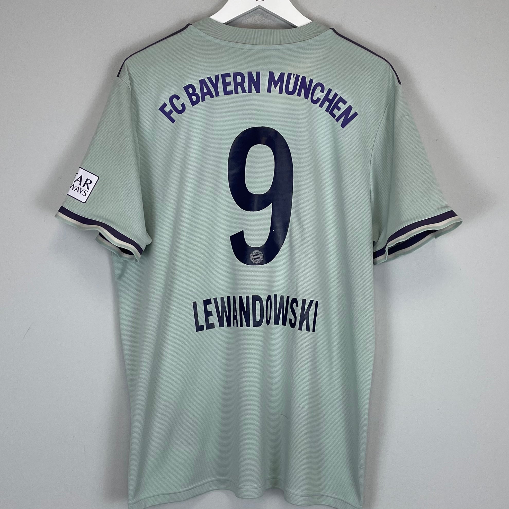 Shop 2018/19 BAYERN MUNICH LEWANDOWSKI #9 AWAY SHIRT (XL) ADIDAS, classic football shirts, vintage football shirts & retro soccer jerseys at Cult Kits