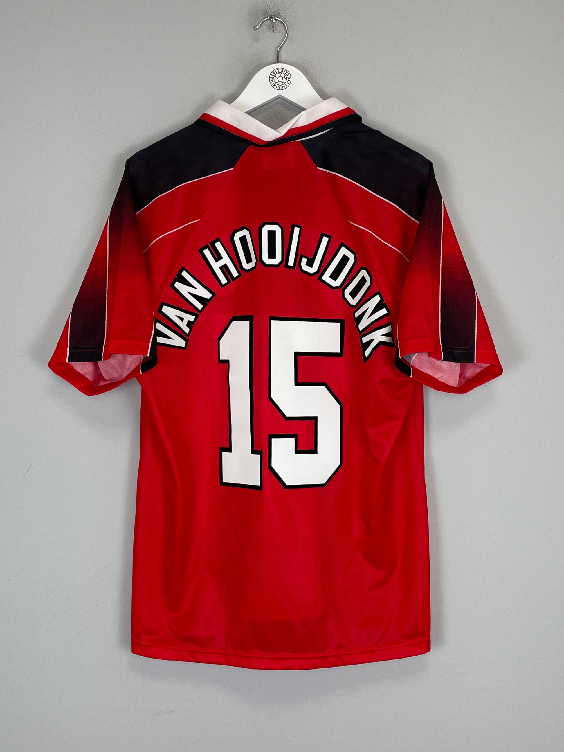 Shop 1996/97 NOTTINGHAM FOREST VAN HOOIJDONK #15 *MINT* HOME SHIRT (L) UMBRO, classic football shirts, vintage football shirts & retro soccer jerseys at Cult Kits