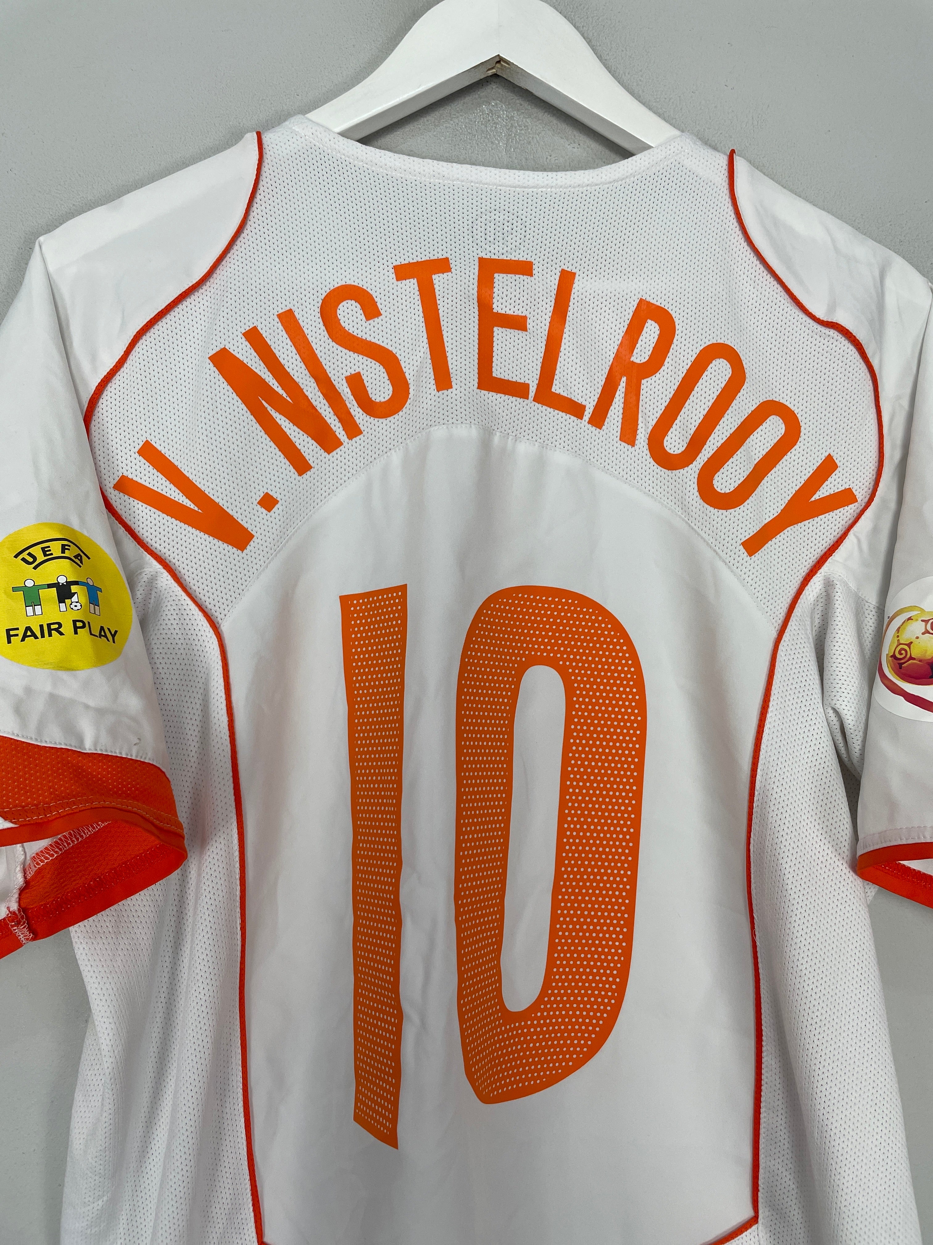 Shop 2004/06 NETHERLANDS V.NISTELROOY #10 AWAY SHIRT (L) NIKE, classic football shirts, vintage football shirts & retro soccer jerseys at Cult Kits